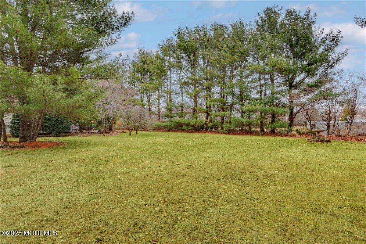 Freehold, New Jersey, 07728, United States, 5 Bedrooms Bedrooms, ,4 BathroomsBathrooms,Residential,For Sale,1974683