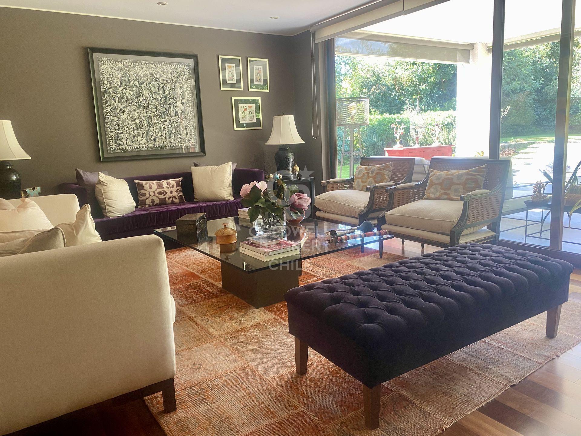 Lo Barnechea, Chile, 7 Bedrooms Bedrooms, ,5 BathroomsBathrooms,Residential,For Sale,1950846