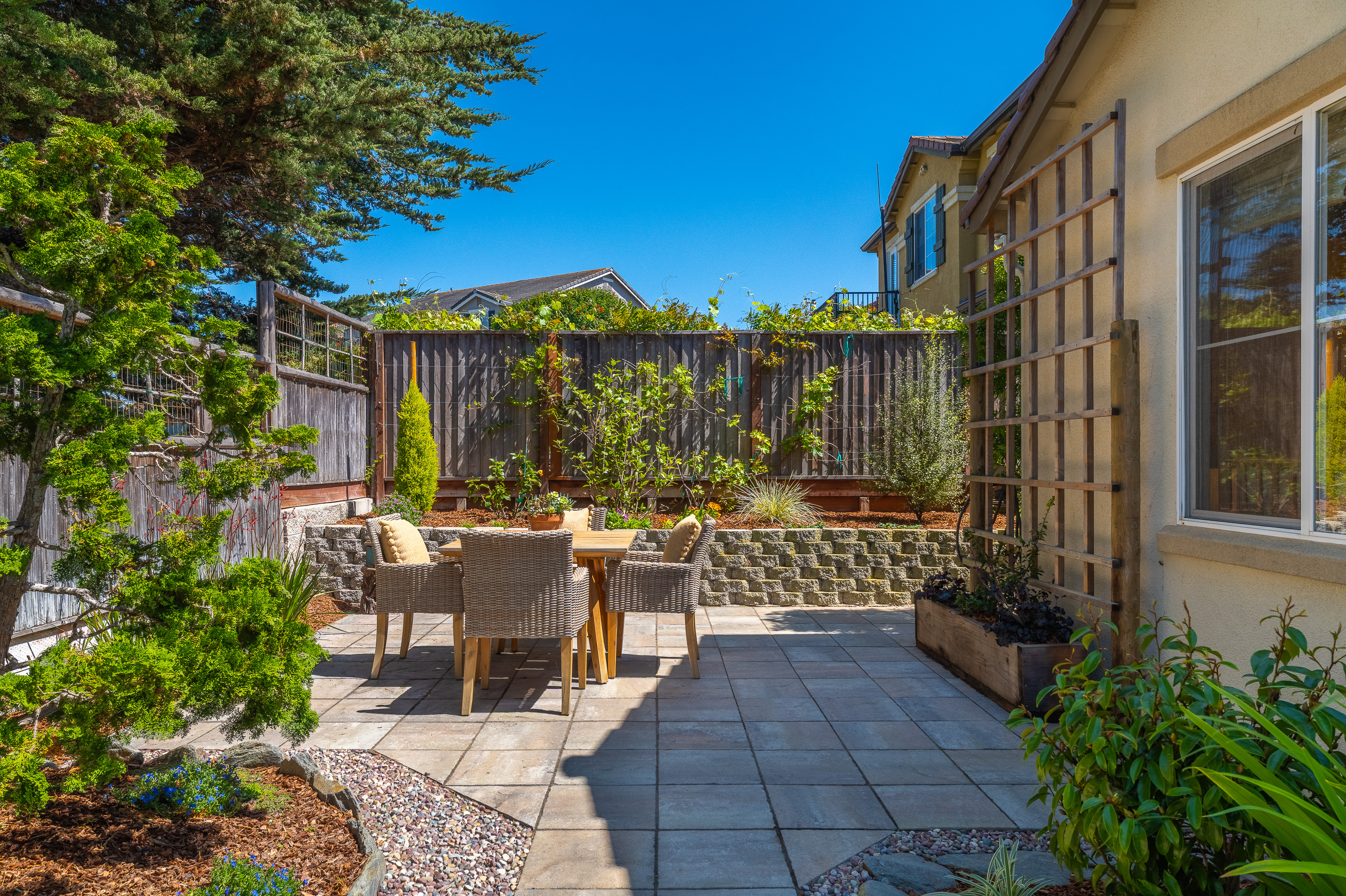  4460 Peninsula Point Drive - 物件實景