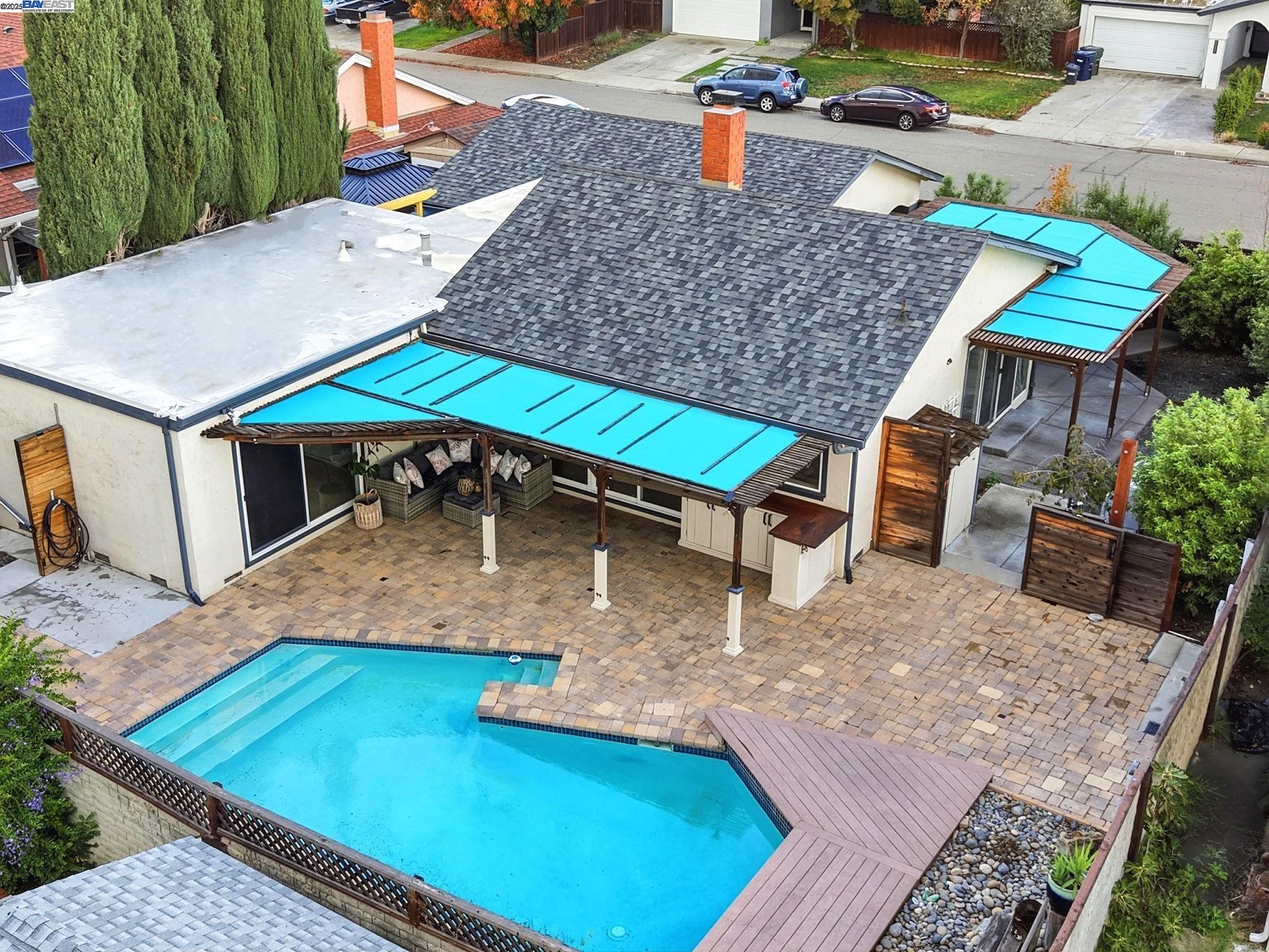 Livermore, California, 94551, United States, 3 Bedrooms Bedrooms, ,2 BathroomsBathrooms,Residential,For Sale,1992921