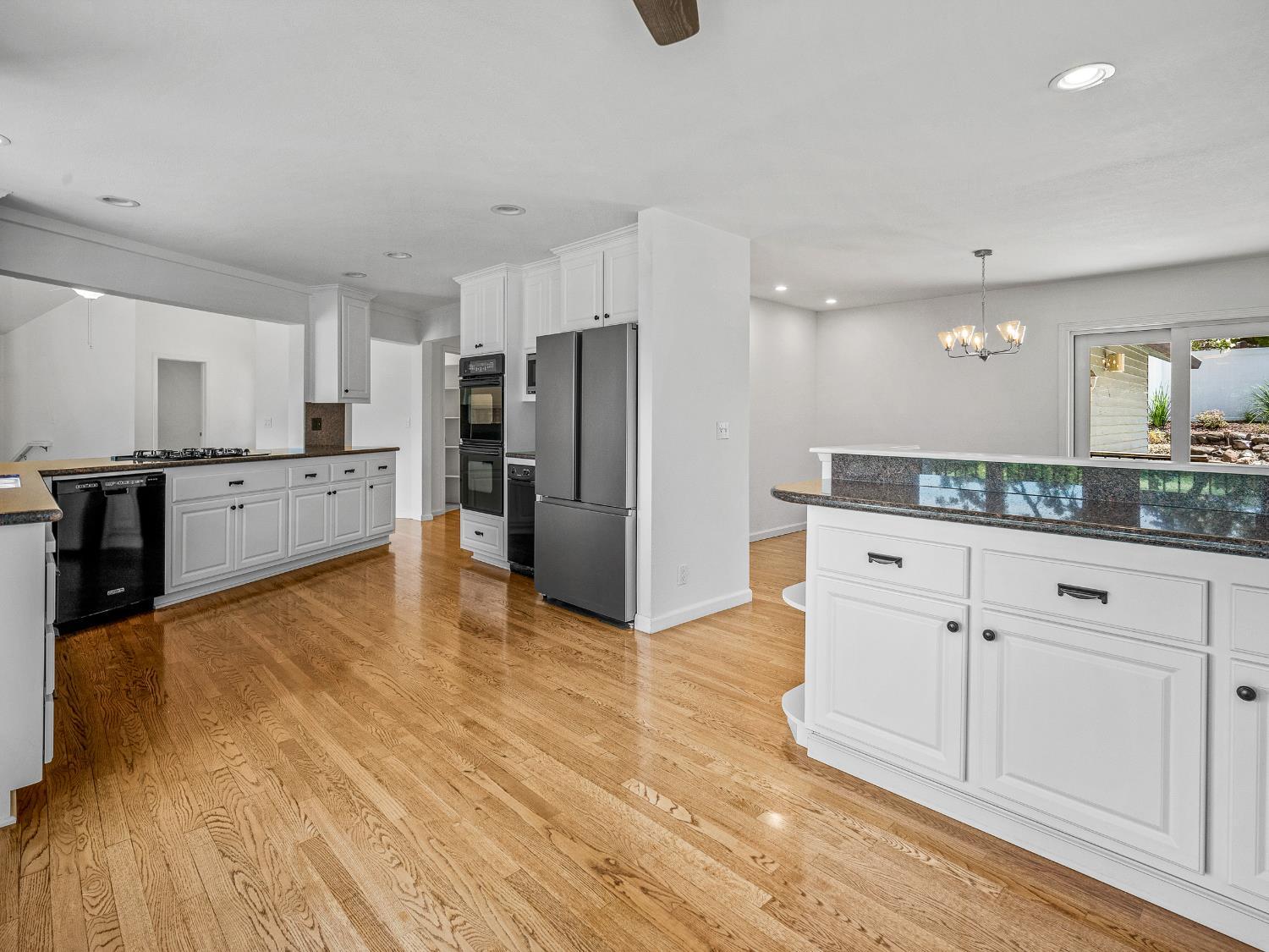 Cameron Park, California, 95682, United States, 3 Bedrooms Bedrooms, ,3 BathroomsBathrooms,Residential,For Sale,1921965