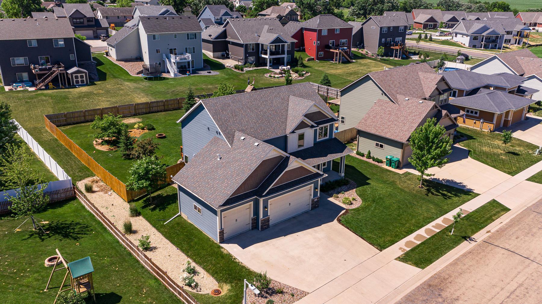 Rochester, Minnesota, 55902, United States, 4 Bedrooms Bedrooms, ,3 BathroomsBathrooms,Residential,For Sale,1940944