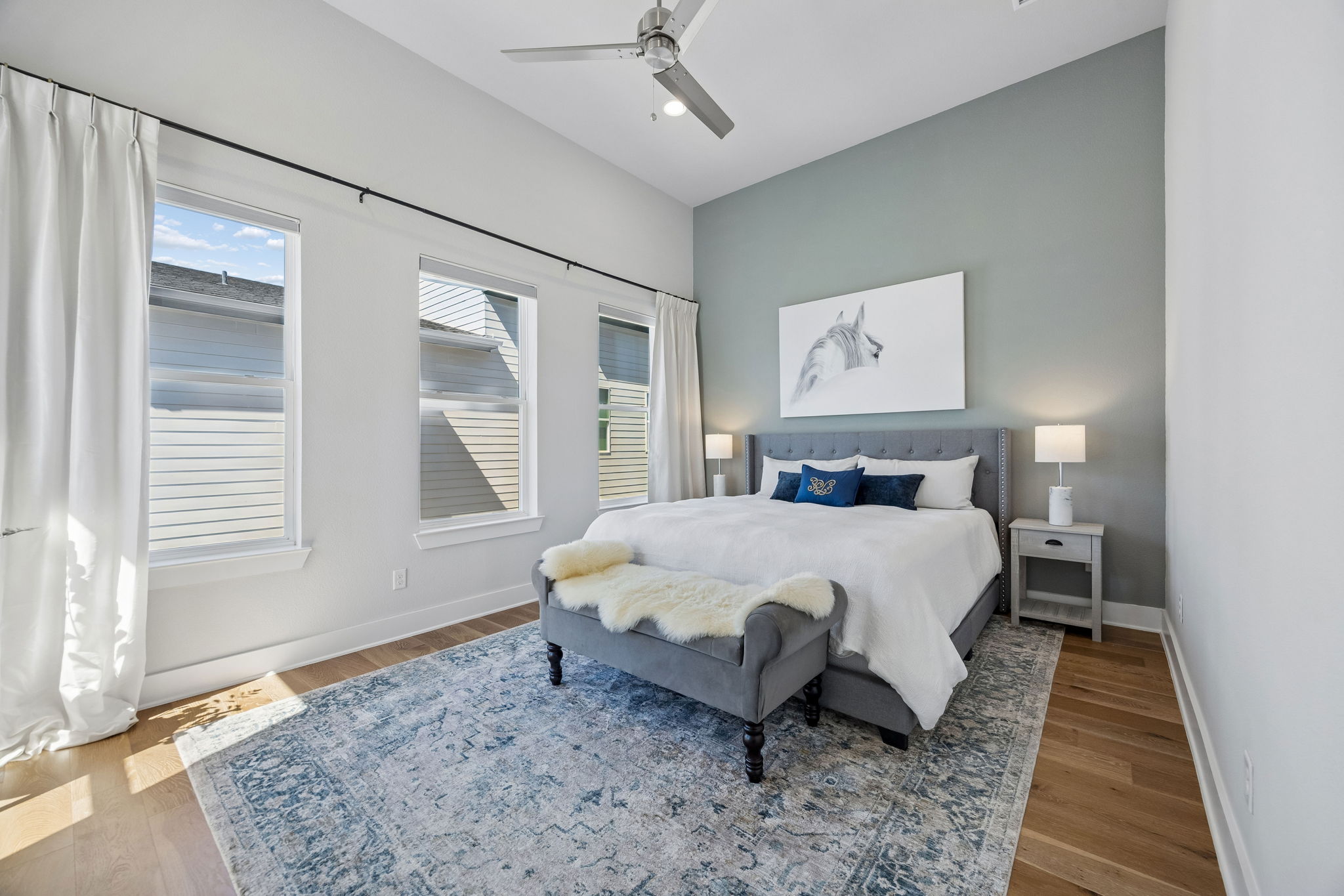  381 E. Greenbriar Lane #1001 - 物件實景