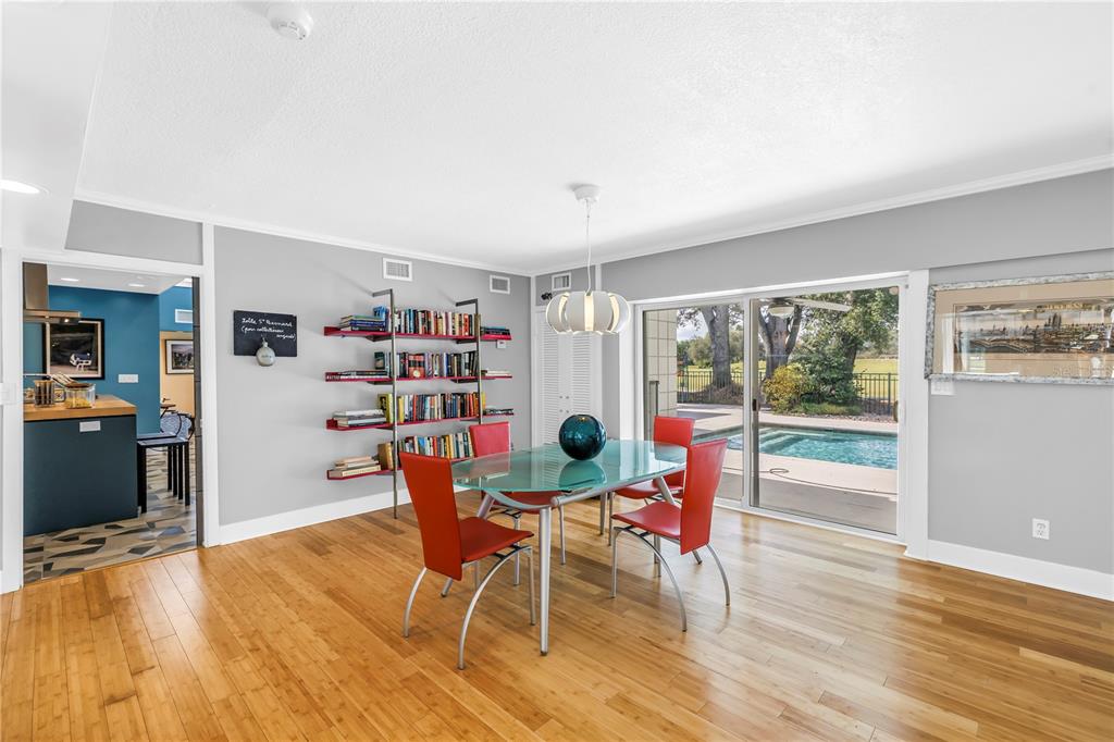 St Petersburg, Florida, 33704, United States, 4 Bedrooms Bedrooms, ,4 BathroomsBathrooms,Residential,For Sale,1991901