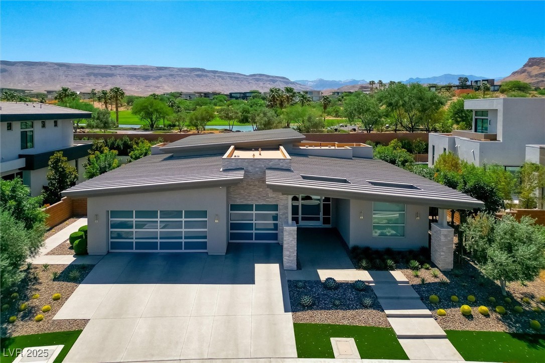 Las Vegas, Nevada, 89135, United States, 3 Bedrooms Bedrooms, ,4 BathroomsBathrooms,Residential,For Sale,1993363