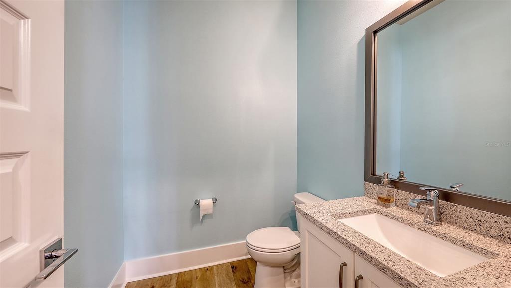 Sarasota, Florida, 34236, United States, 3 Bedrooms Bedrooms, ,4 BathroomsBathrooms,Residential,For Sale,1986560