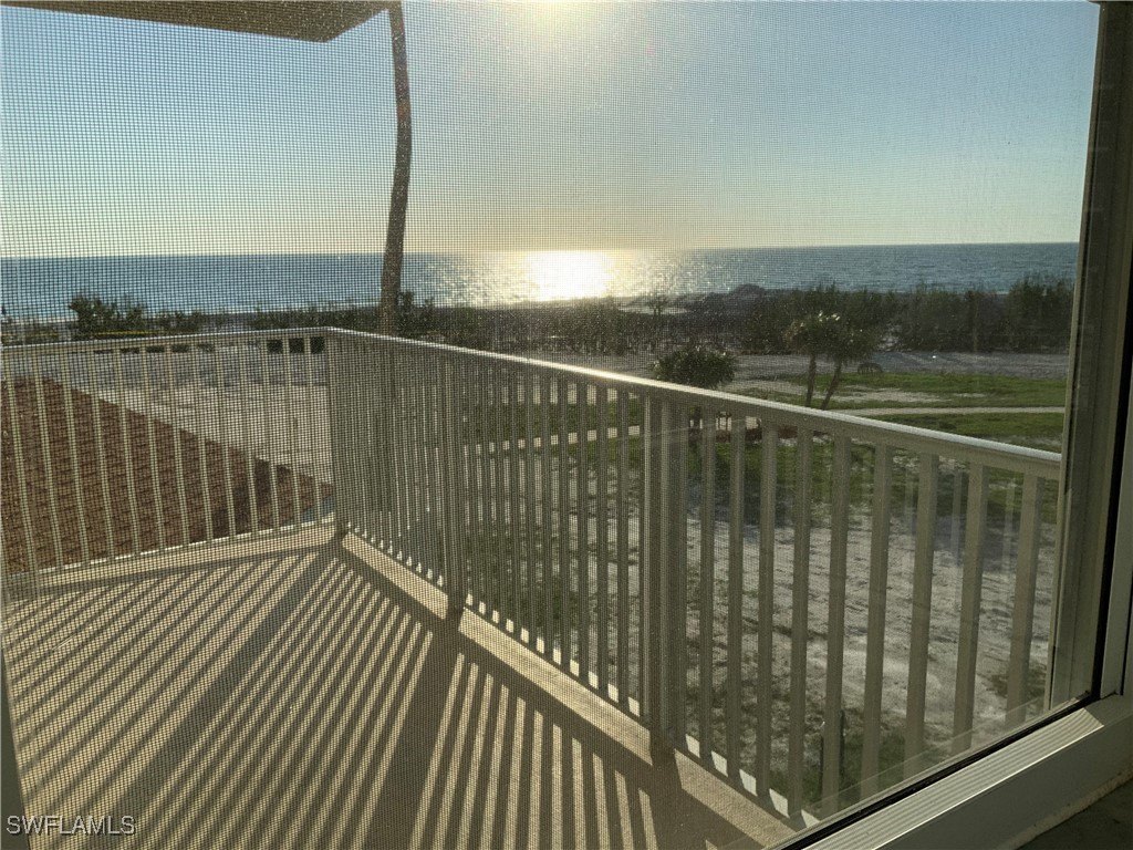 Fort Myers Beach, Florida, 33931, United States, 1 Bedroom Bedrooms, ,1 BathroomBathrooms,Residential,For Sale,1899389