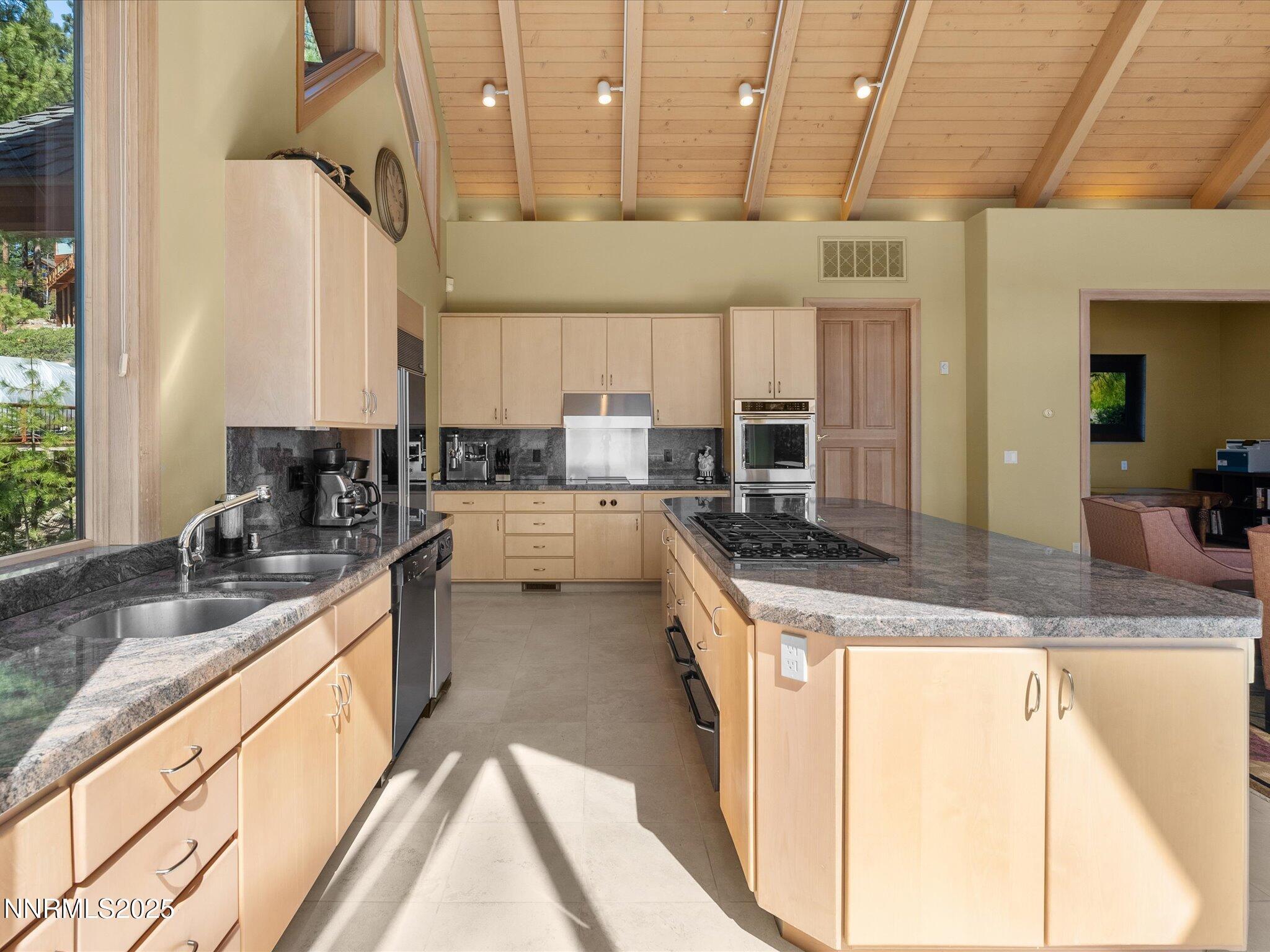Incline Village, Nevada, 89451, United States, 4 Bedrooms Bedrooms, ,6 BathroomsBathrooms,Residential,For Sale,1911682