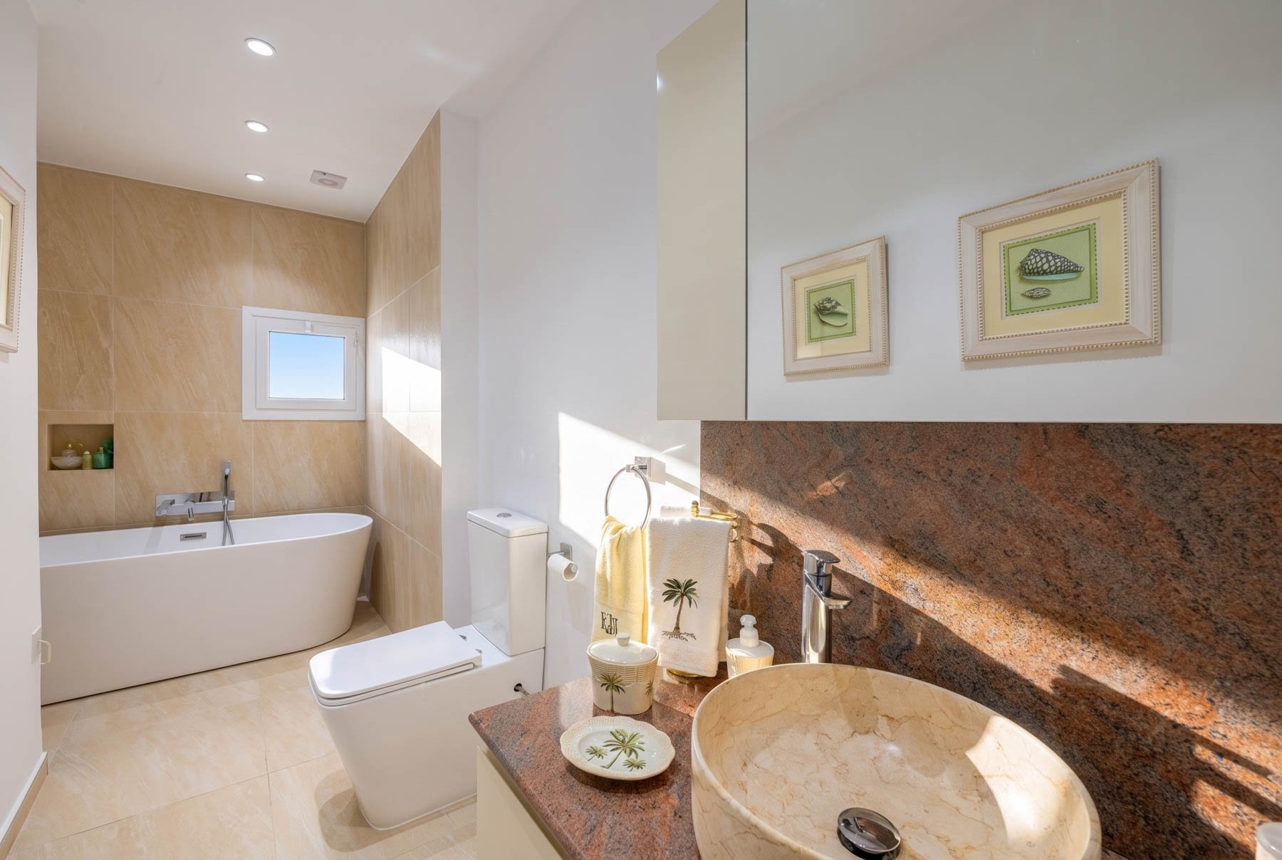  Contemporary 3+1 Bedroom Bungalow with Sea Views in Pegeia, Pafos - 物件實景