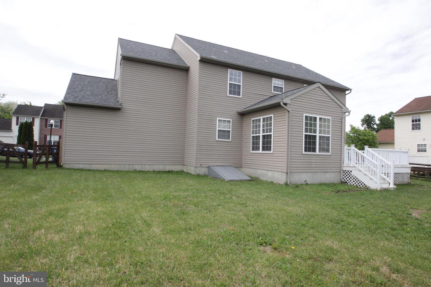 New Castle, Delaware, 19720, United States, 4 Bedrooms Bedrooms, ,3 BathroomsBathrooms,Residential,For Sale,2049034