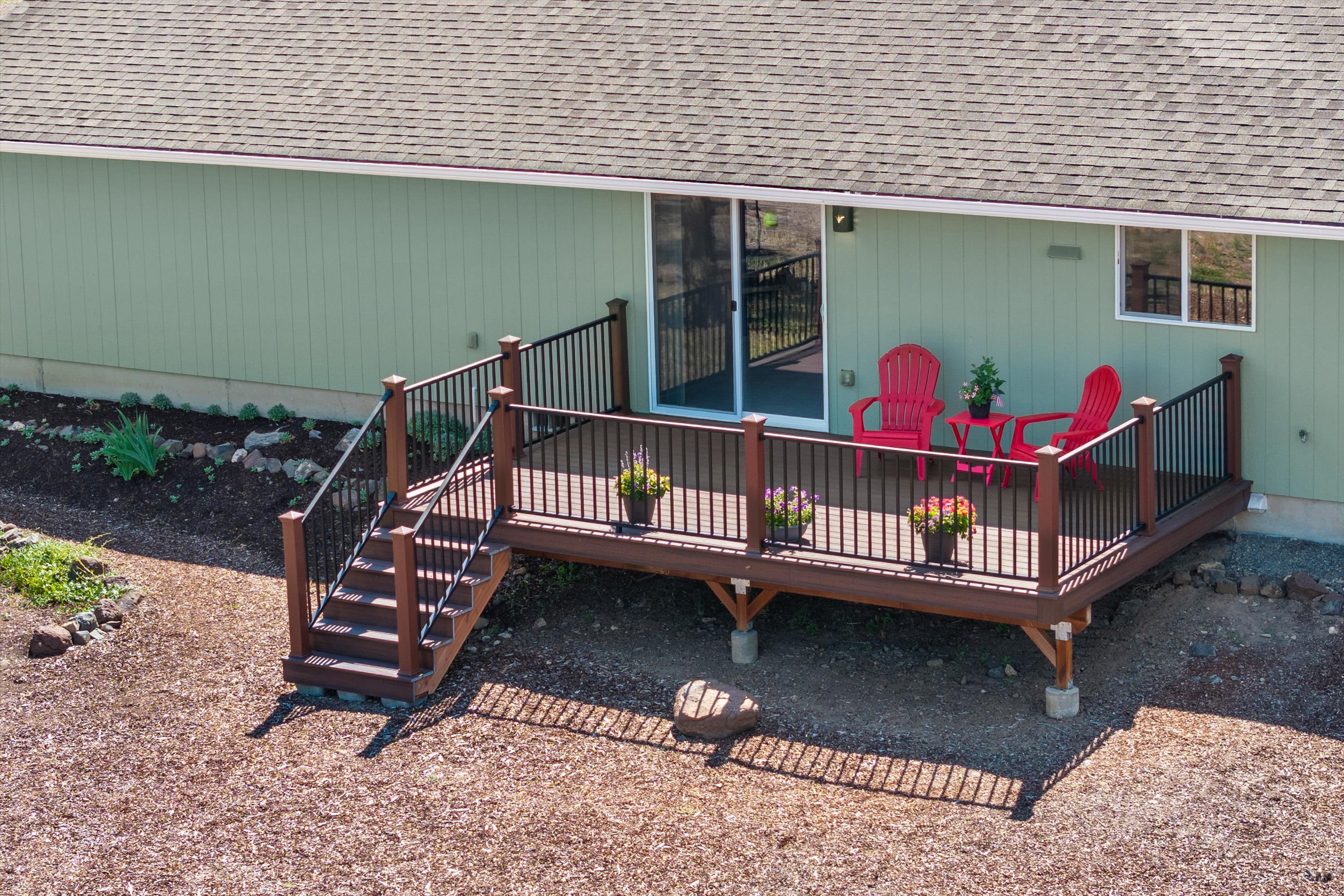 Prineville, Oregon, 97754, United States, 3 Bedrooms Bedrooms, ,2 BathroomsBathrooms,Residential,For Sale,1849917