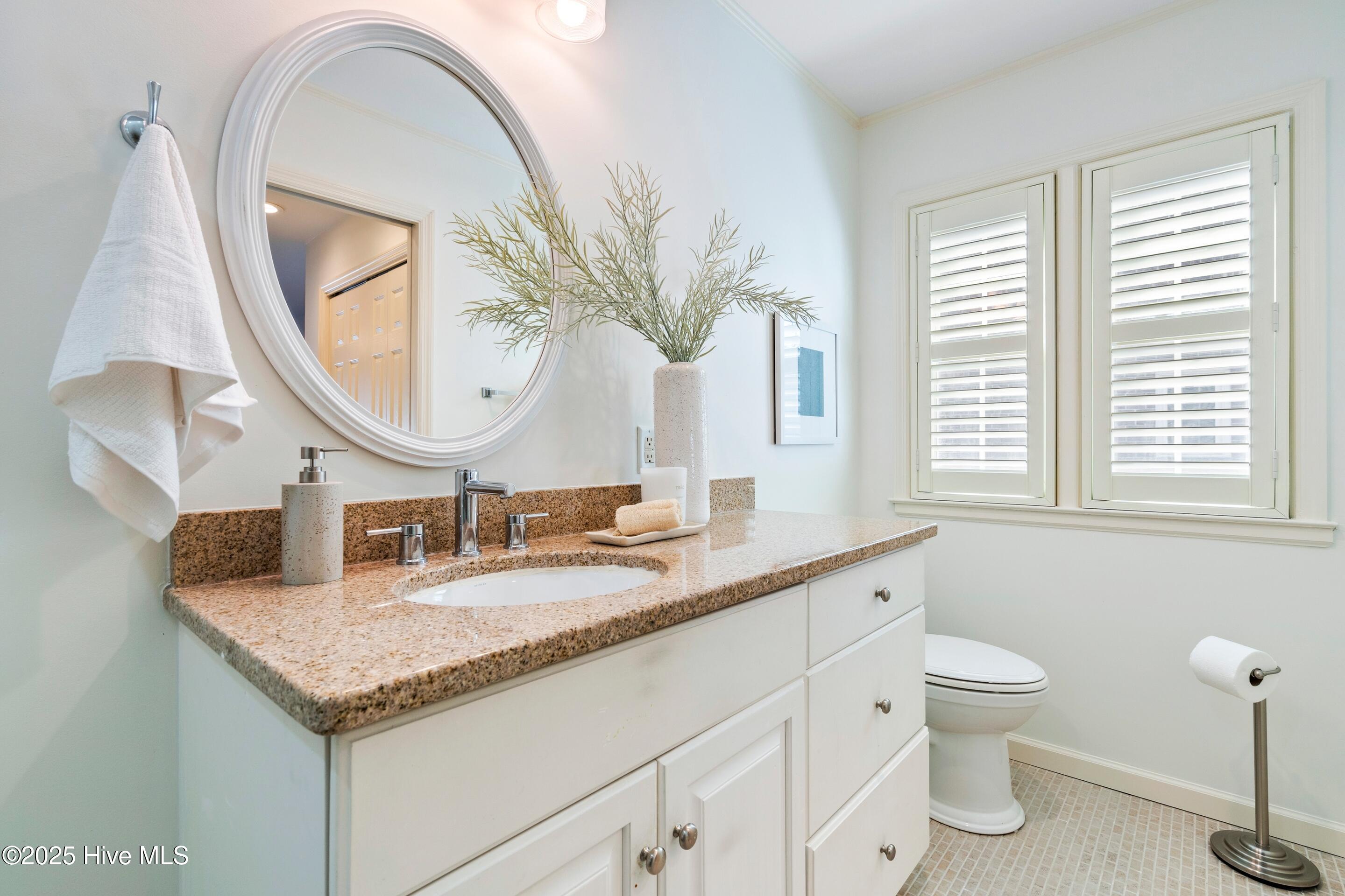 Wilmington, North Carolina, 28409, United States, 4 Bedrooms Bedrooms, ,3 BathroomsBathrooms,Residential,For Sale,1967637