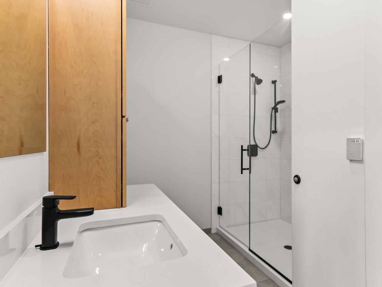 Burlington, Vermont, 05401, United States, 1 Bedroom Bedrooms, ,Residential,For Sale,1777342