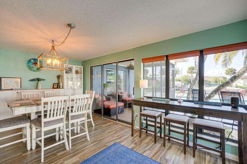 Tampa, Florida, 33615, United States, 4 Bedrooms Bedrooms, ,2 BathroomsBathrooms,Residential,For Sale,1865129
