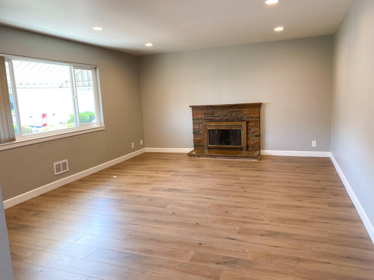 Santa Clara, California, 95051, United States, ,Residential,For Sale,1713379