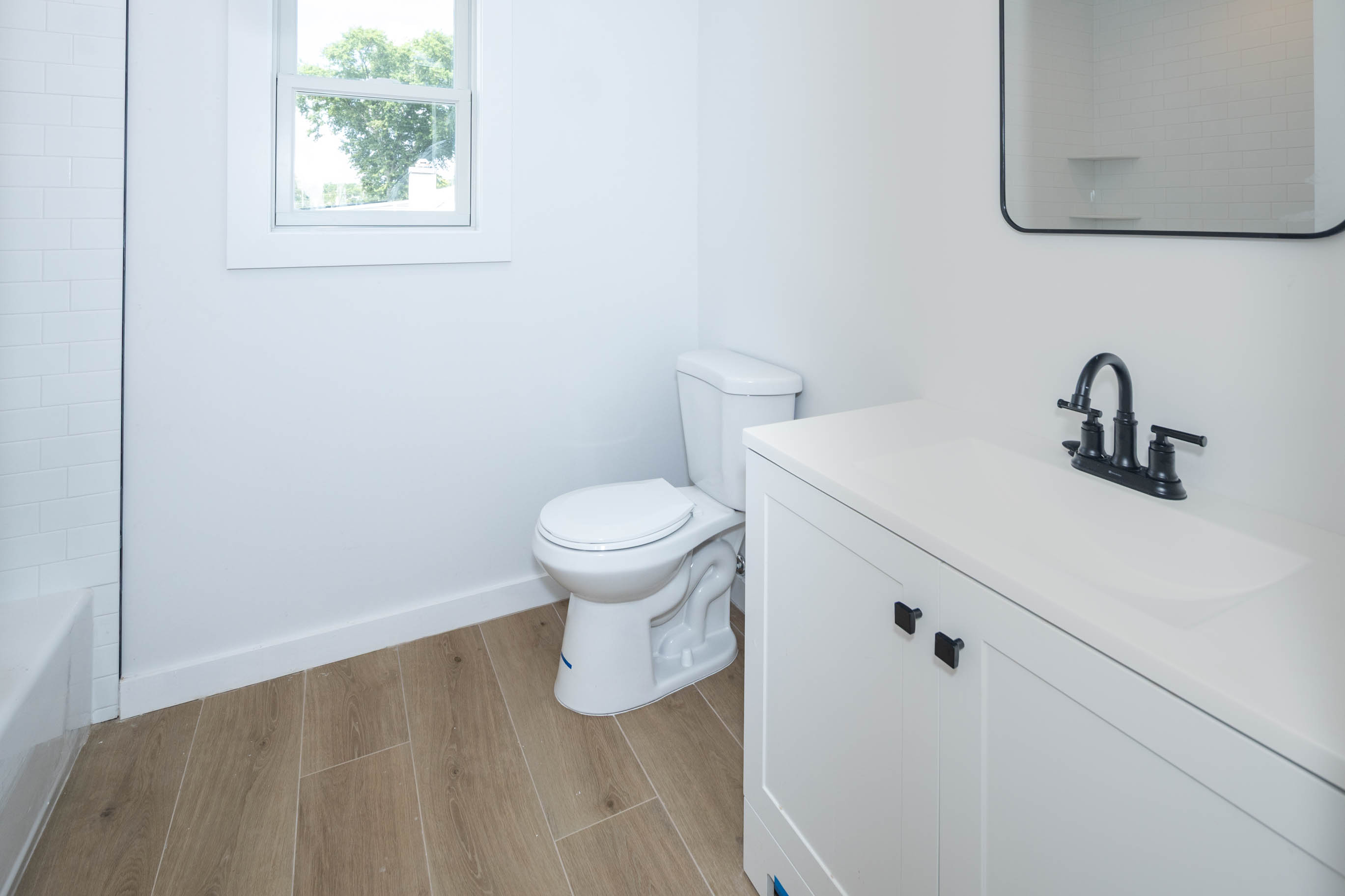 Edison, New Jersey, 08817, United States, 5 Bedrooms Bedrooms, ,4 BathroomsBathrooms,Residential,For Sale,1943601
