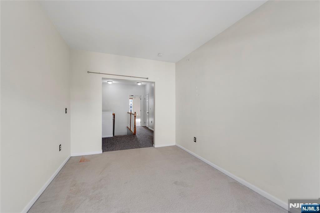 Belleville, New Jersey, 07109, United States, 2 Bedrooms Bedrooms, ,3 BathroomsBathrooms,Residential,For Sale,1971740