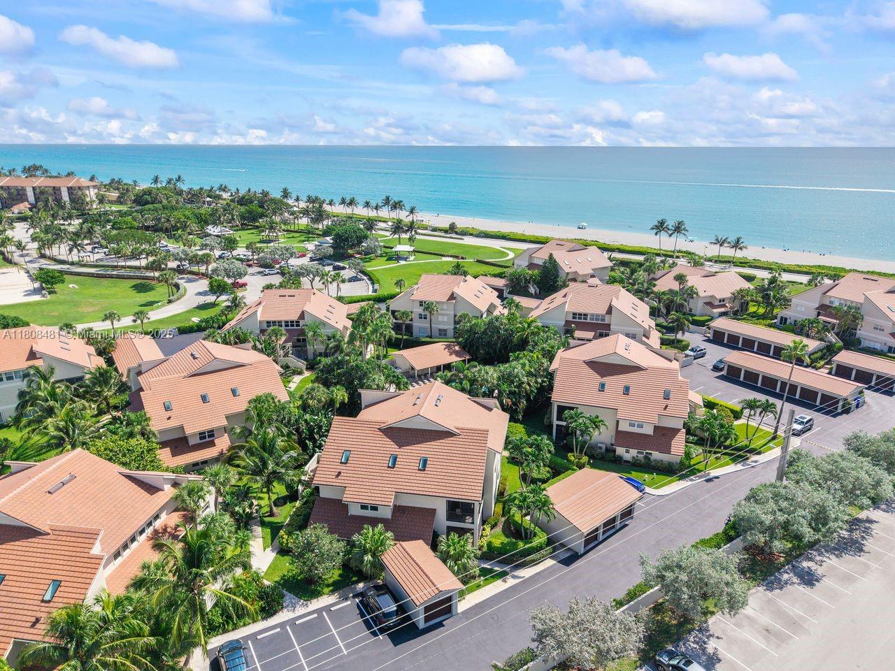 Jupiter, Florida, 33477, United States, 3 Bedrooms Bedrooms, ,2 BathroomsBathrooms,Residential,For Sale,1827227