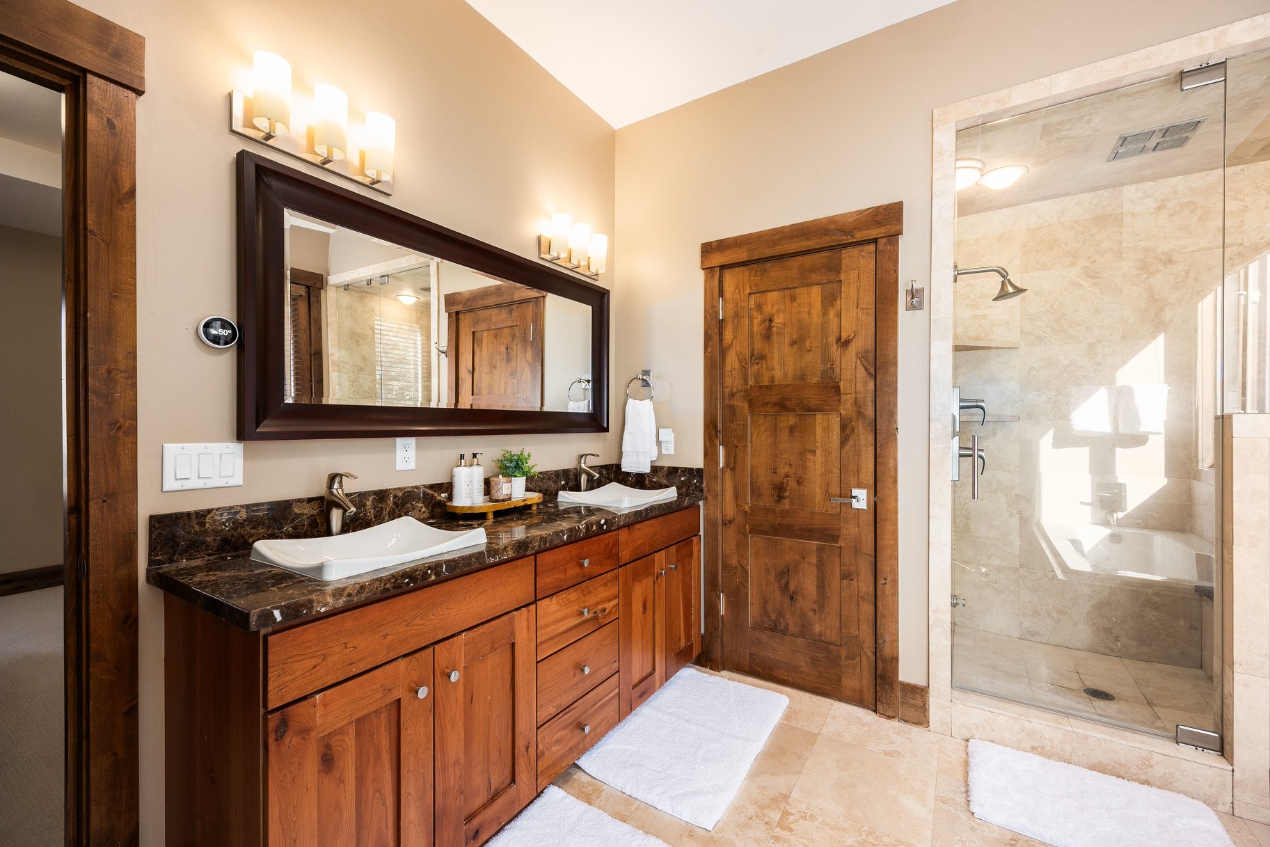  Rare Large Old Town Townhome - 物件實景