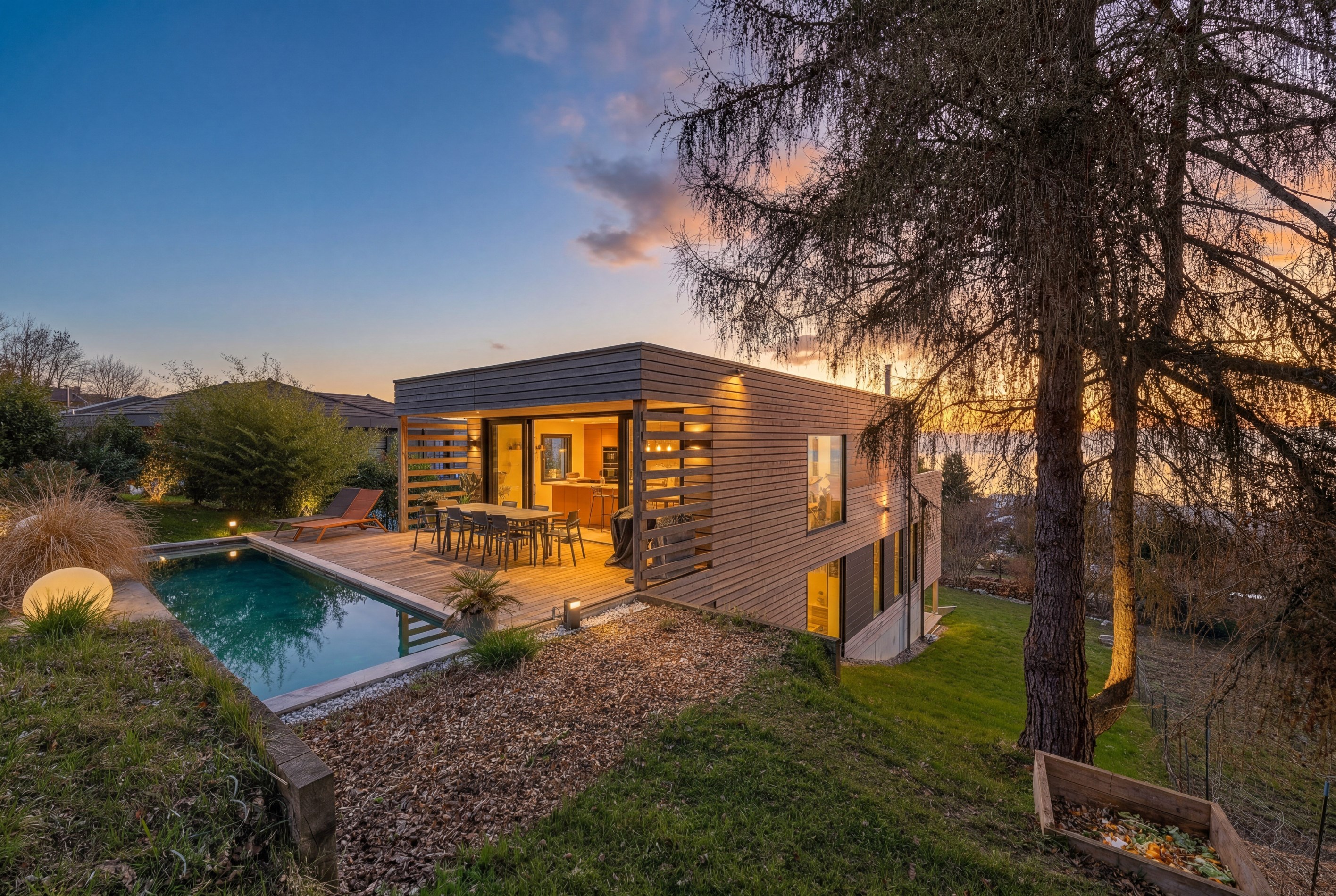  Evian : contemporary villa offering exceptional panoramic views over the lake - 物件實景