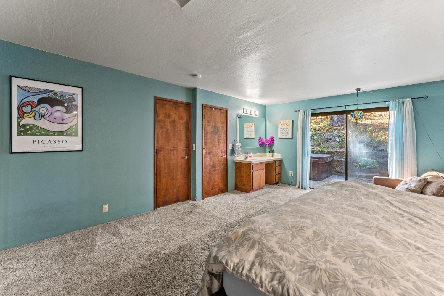 Colfax, California, 95713, United States, 3 Bedrooms Bedrooms, ,2 BathroomsBathrooms,Residential,For Sale,1940988