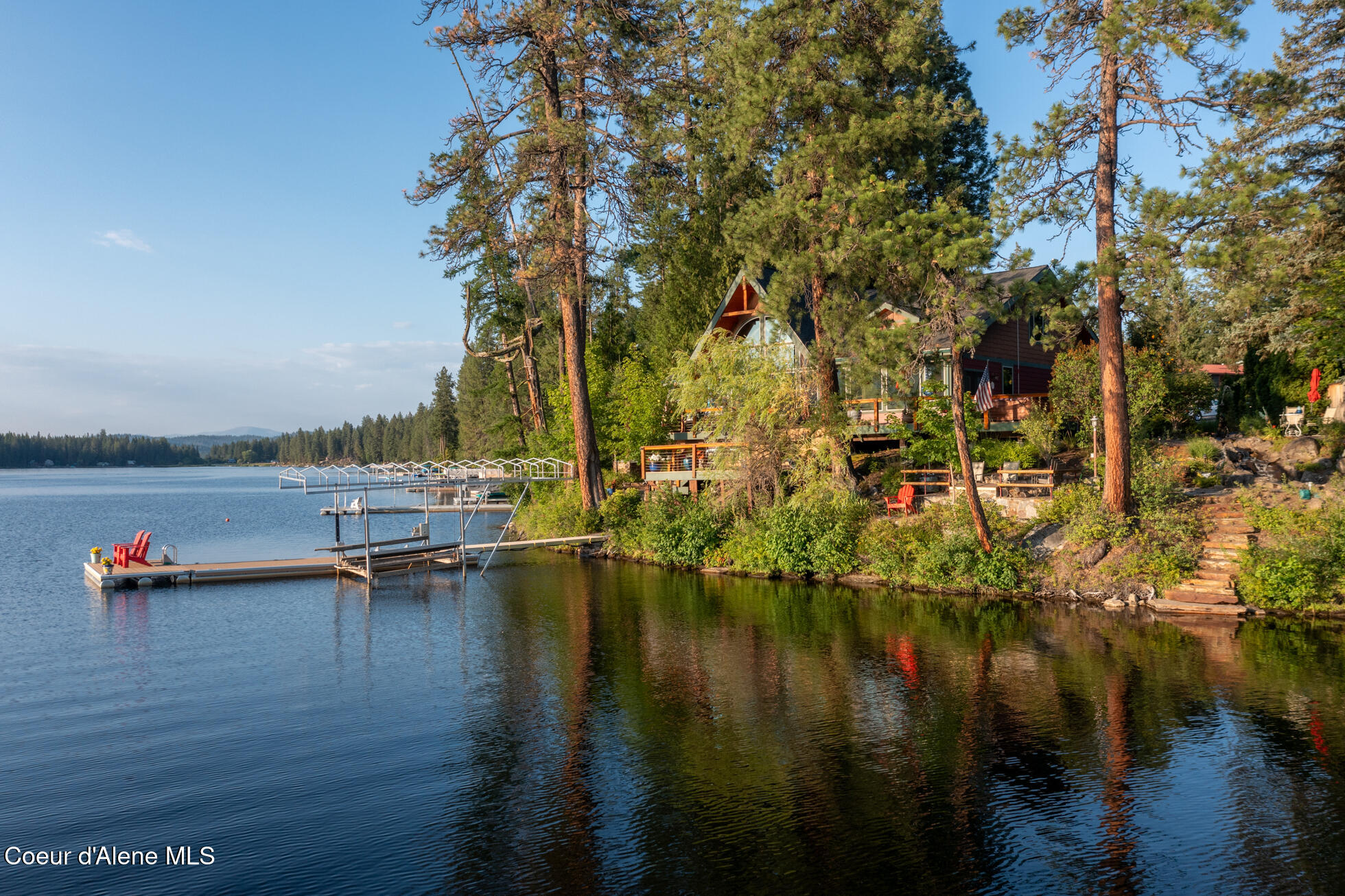 Newport, Washington, 99156, United States, 3 Bedrooms Bedrooms, ,3 BathroomsBathrooms,Residential,For Sale,1900735