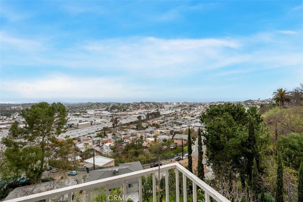 Los Angeles, California, 90063, United States, 5 Bedrooms Bedrooms, ,4 BathroomsBathrooms,Residential,For Sale,1759937