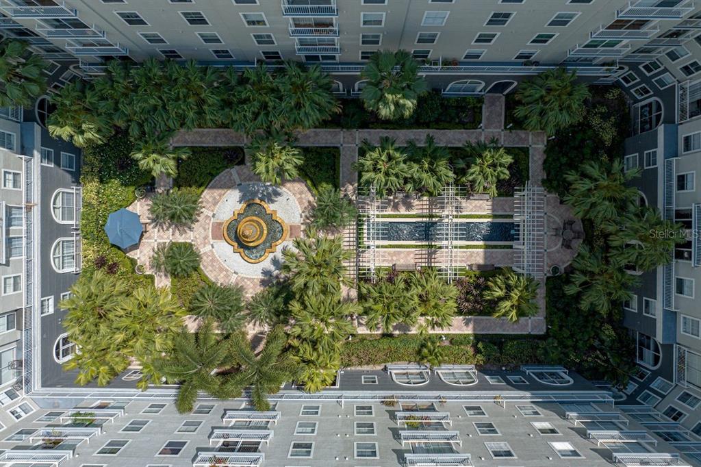 Tampa, Florida, 33602, United States, 2 Bedrooms Bedrooms, ,2 BathroomsBathrooms,Residential,For Sale,1745994