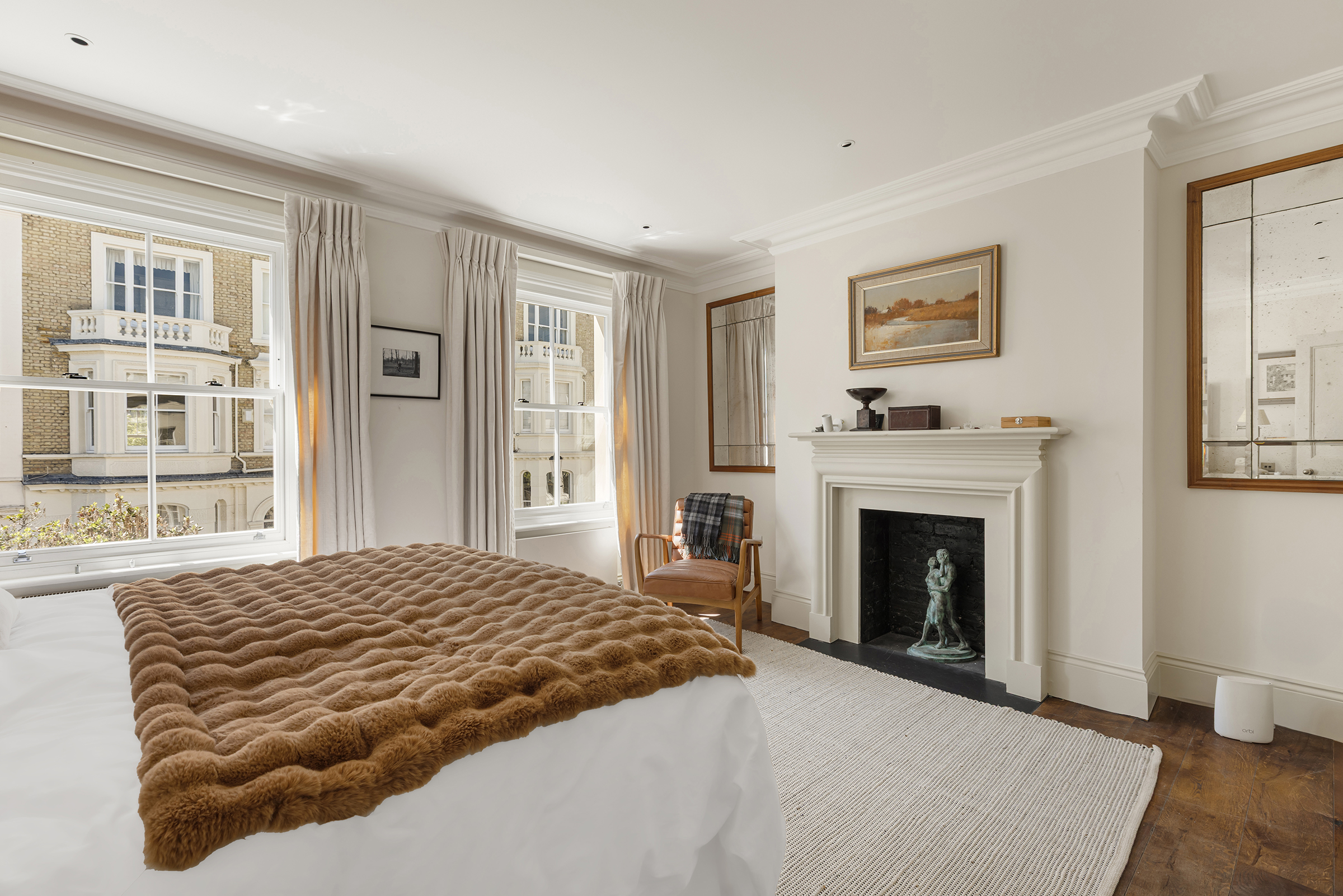  A Light-Filled Freehold House with a 45ft Garden in Prime Kensington - 物件實景