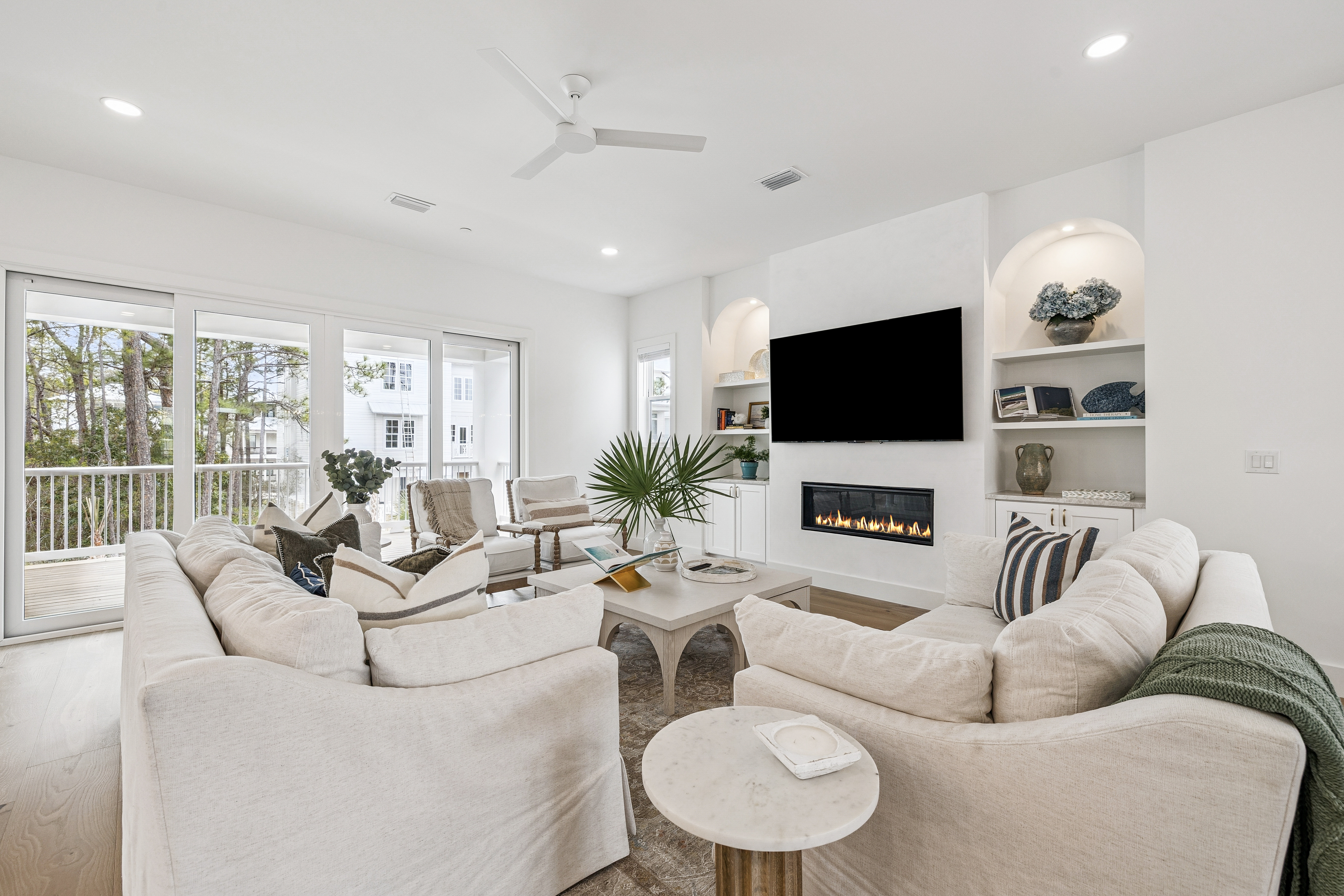  Gulf-View Retreat With Resort-Style Outdoor Living - 物件實景