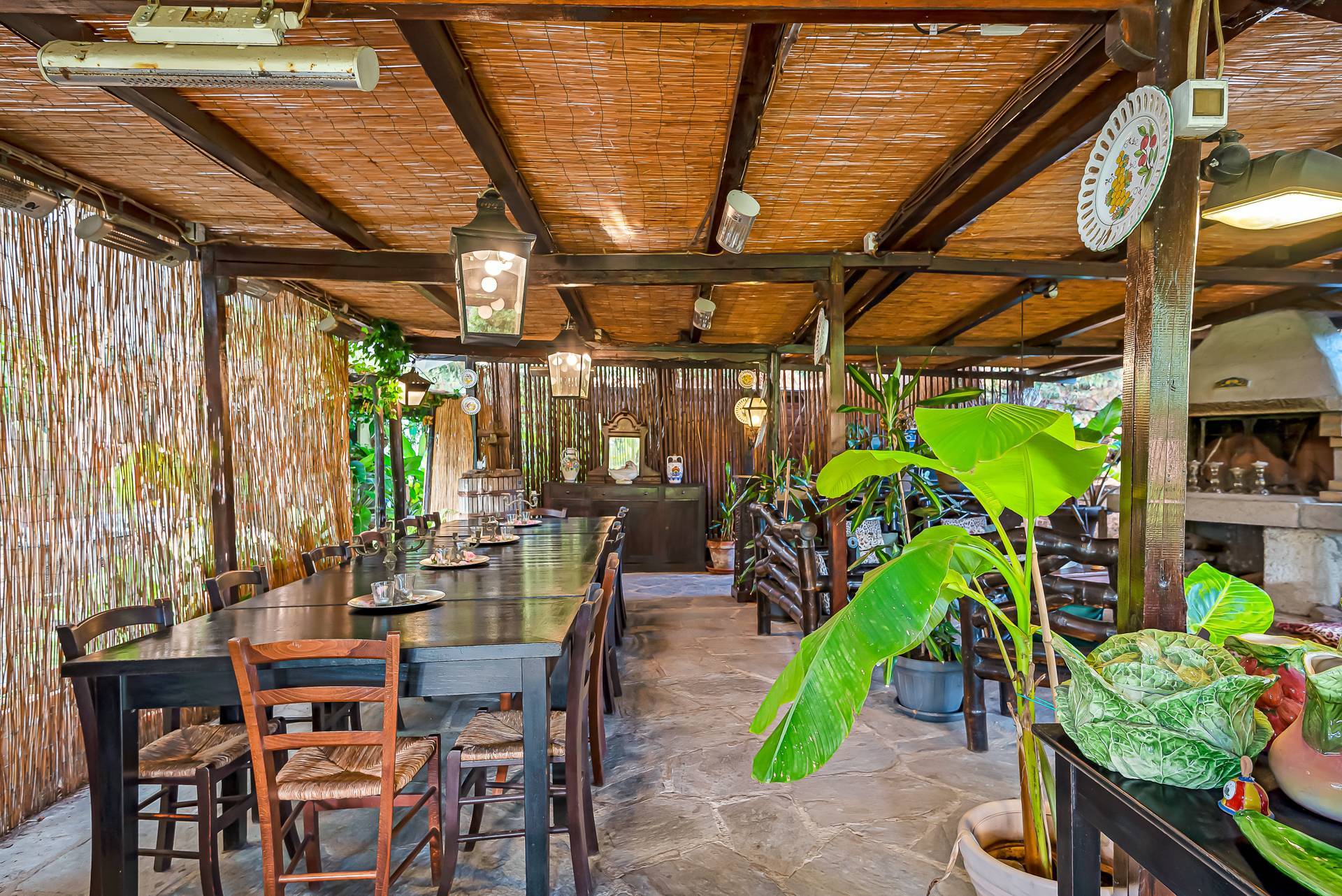 Massarosa, Lucca, 55054, IT, 8 Bedrooms Bedrooms, ,8 BathroomsBathrooms,Residential,For Sale,1990966