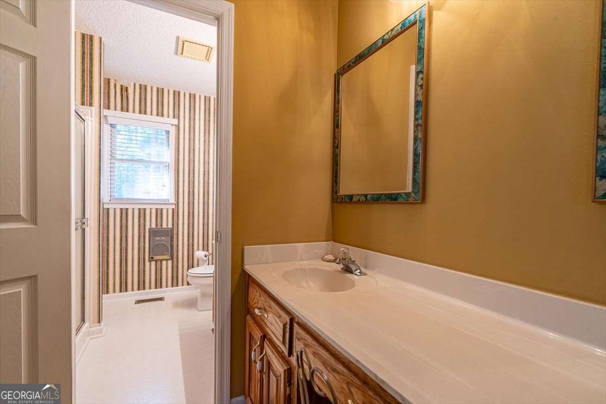 Arnoldsville, Georgia, 30619, United States, 4 Bedrooms Bedrooms, ,4 BathroomsBathrooms,Residential,For Sale,1987568