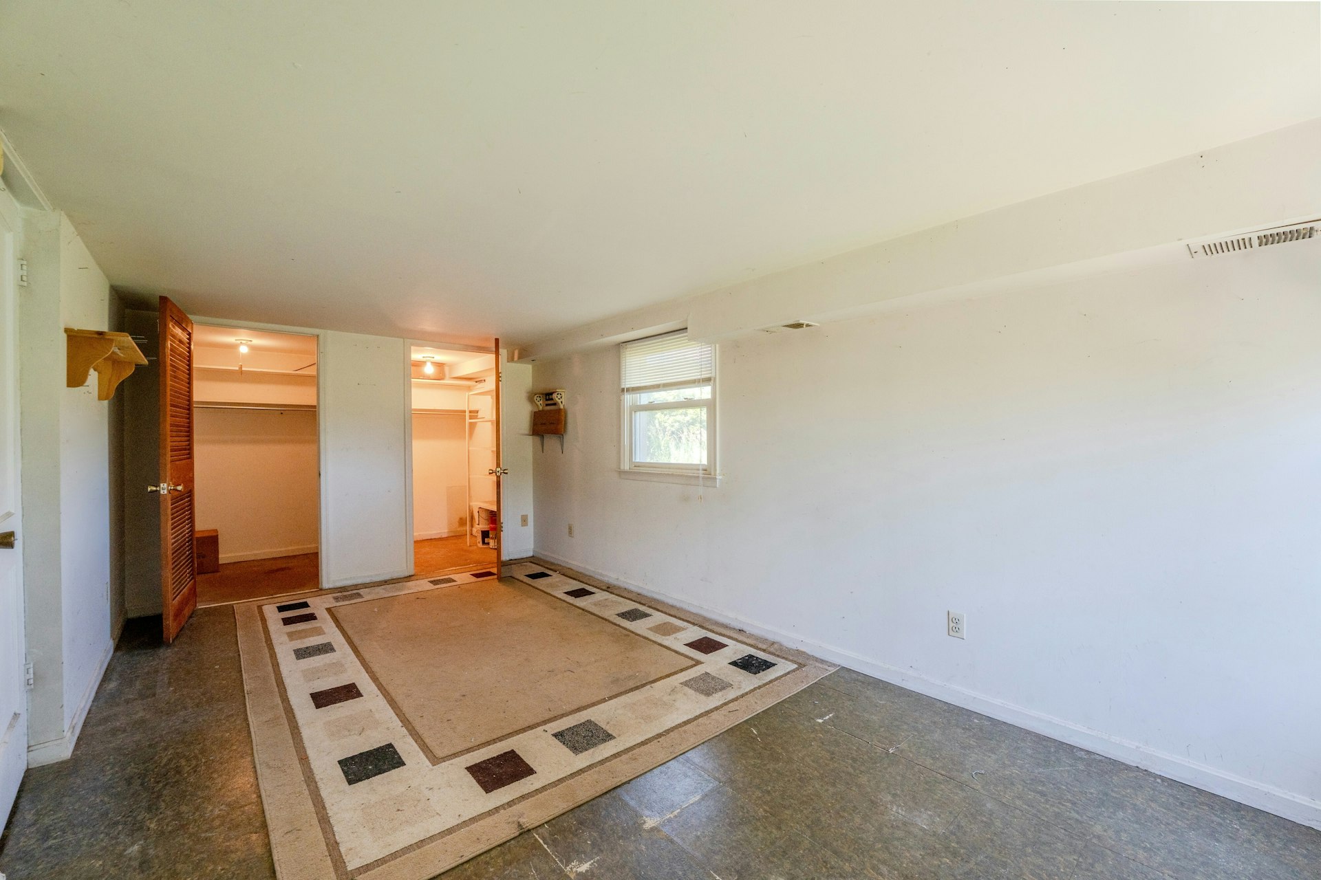  35339 Appalachian Trail Road, Round Hill, VA 20141 - 物件實景