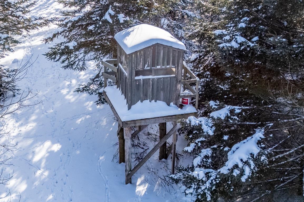 New London, Wisconsin, 54961-8021, United States, 4 Bedrooms Bedrooms, ,2 BathroomsBathrooms,Residential,For Sale,2008203