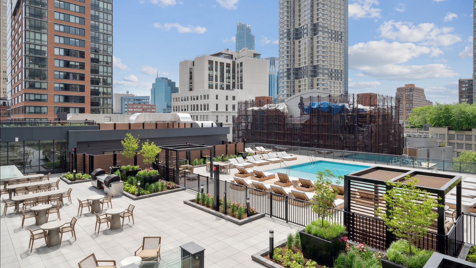 Jersey City, New Jersey, 07302, United States, 1 Bedroom Bedrooms, ,1 BathroomBathrooms,Residential,For Sale,1941676