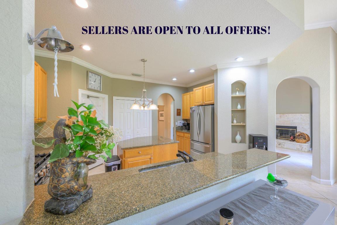 West Palm Beach, Florida, 33411, United States, 5 Bedrooms Bedrooms, ,3 BathroomsBathrooms,Residential,For Sale,1984216