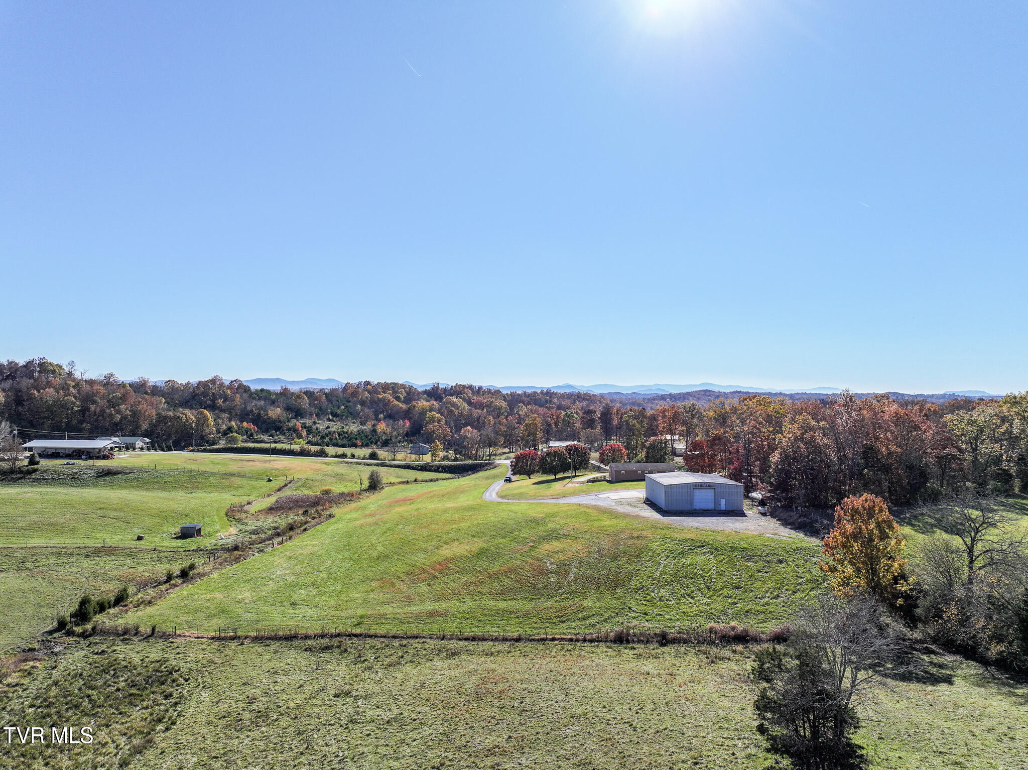 Greeneville, Tennessee, 37743, United States, 3 Bedrooms Bedrooms, ,2 BathroomsBathrooms,Residential,For Sale,1990242