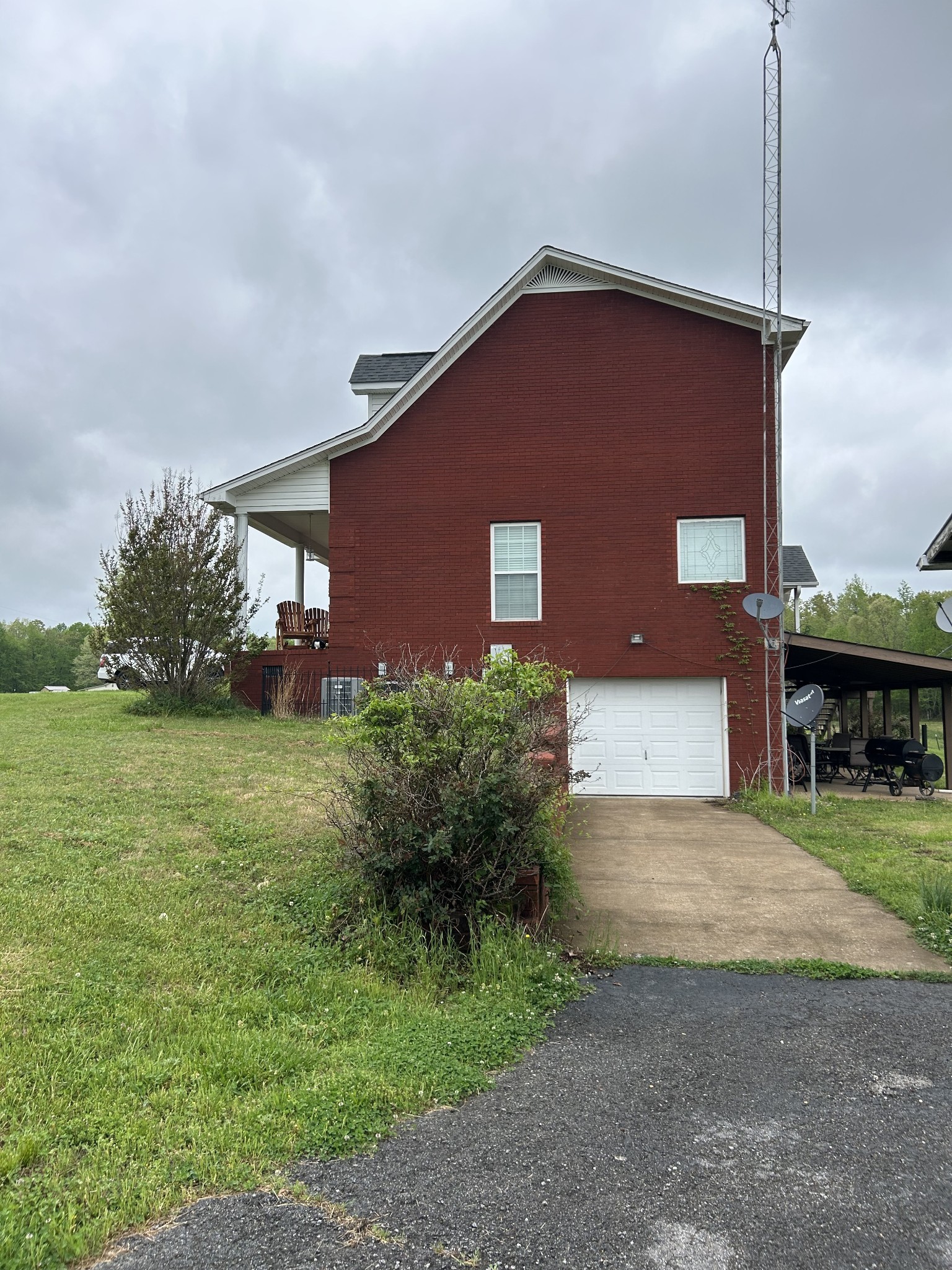 Iron City, Tennessee, 38463, United States, 4 Bedrooms Bedrooms, ,3 BathroomsBathrooms,Residential,For Sale,1737855