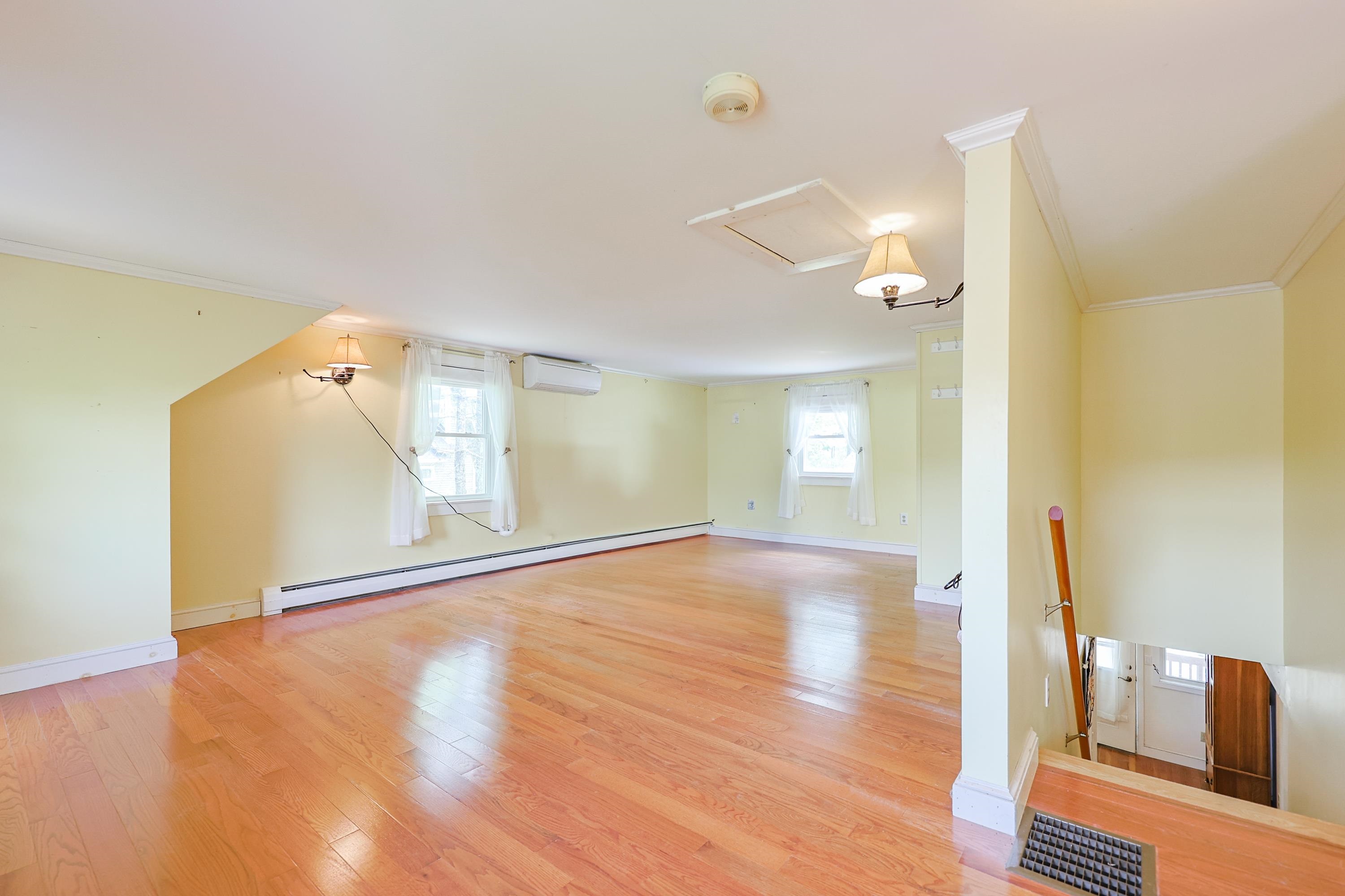 Ossipee, New Hampshire, 03814, United States, 2 Bedrooms Bedrooms, ,2 BathroomsBathrooms,Residential,For Sale,1895643