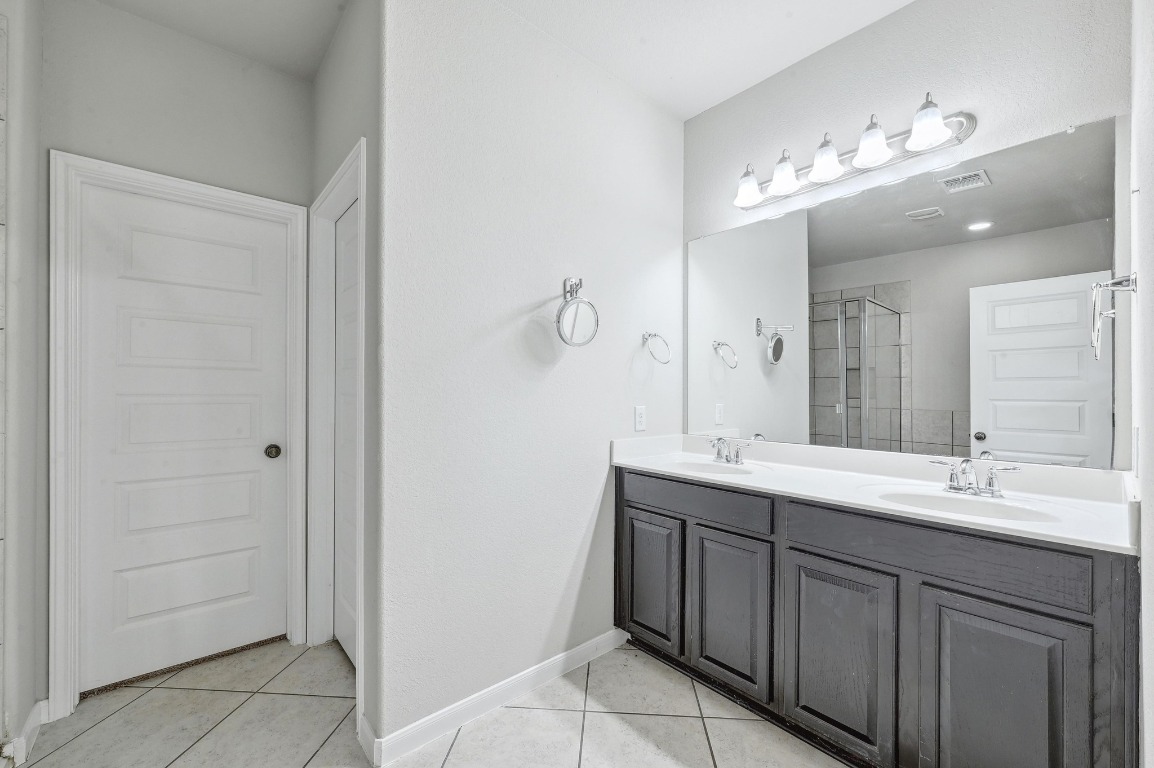 Austin, Texas, 78734, United States, 4 Bedrooms Bedrooms, ,4 BathroomsBathrooms,Residential,For Sale,1796411