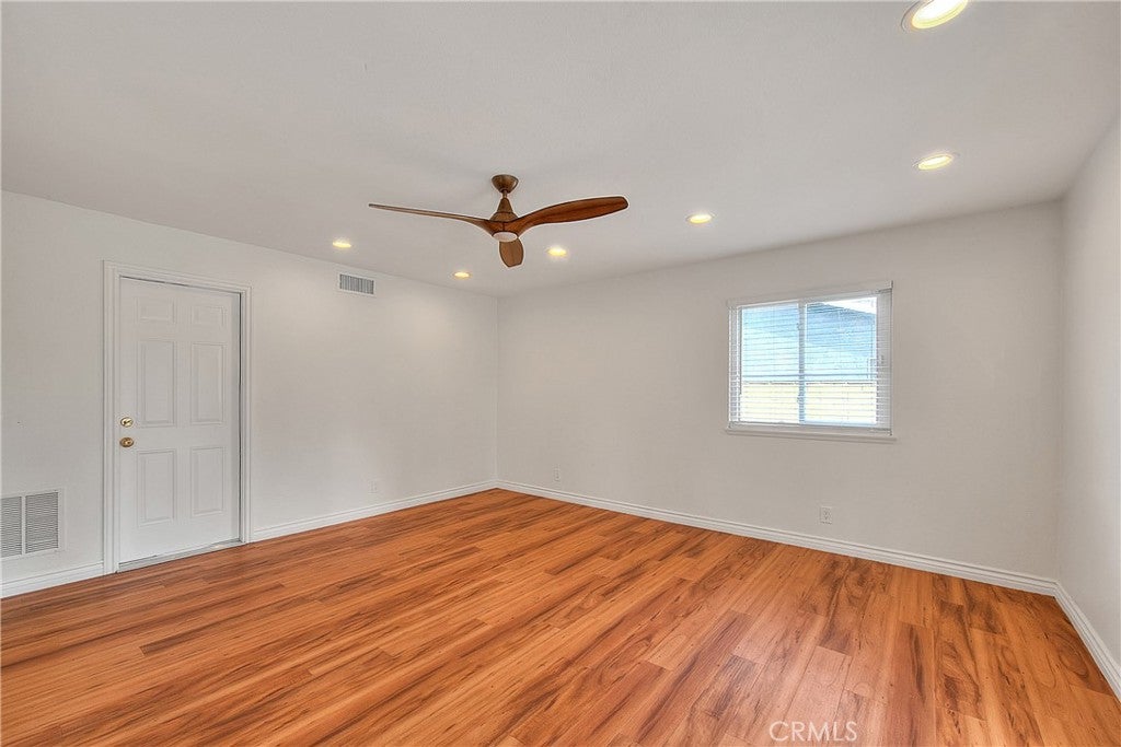 Ontario, California, 91764, United States, 4 Bedrooms Bedrooms, ,3 BathroomsBathrooms,Residential,For Sale,1992341