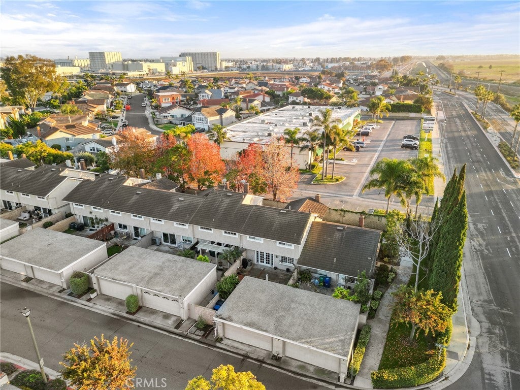 Westminster, California, 92683, United States, 2 Bedrooms Bedrooms, ,2 BathroomsBathrooms,Residential,For Sale,2005504