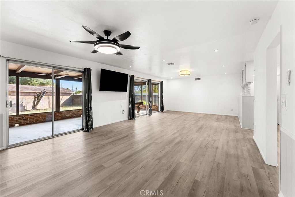 San Bernardino, California, 92404, United States, 3 Bedrooms Bedrooms, ,2 BathroomsBathrooms,Residential,For Sale,1978496