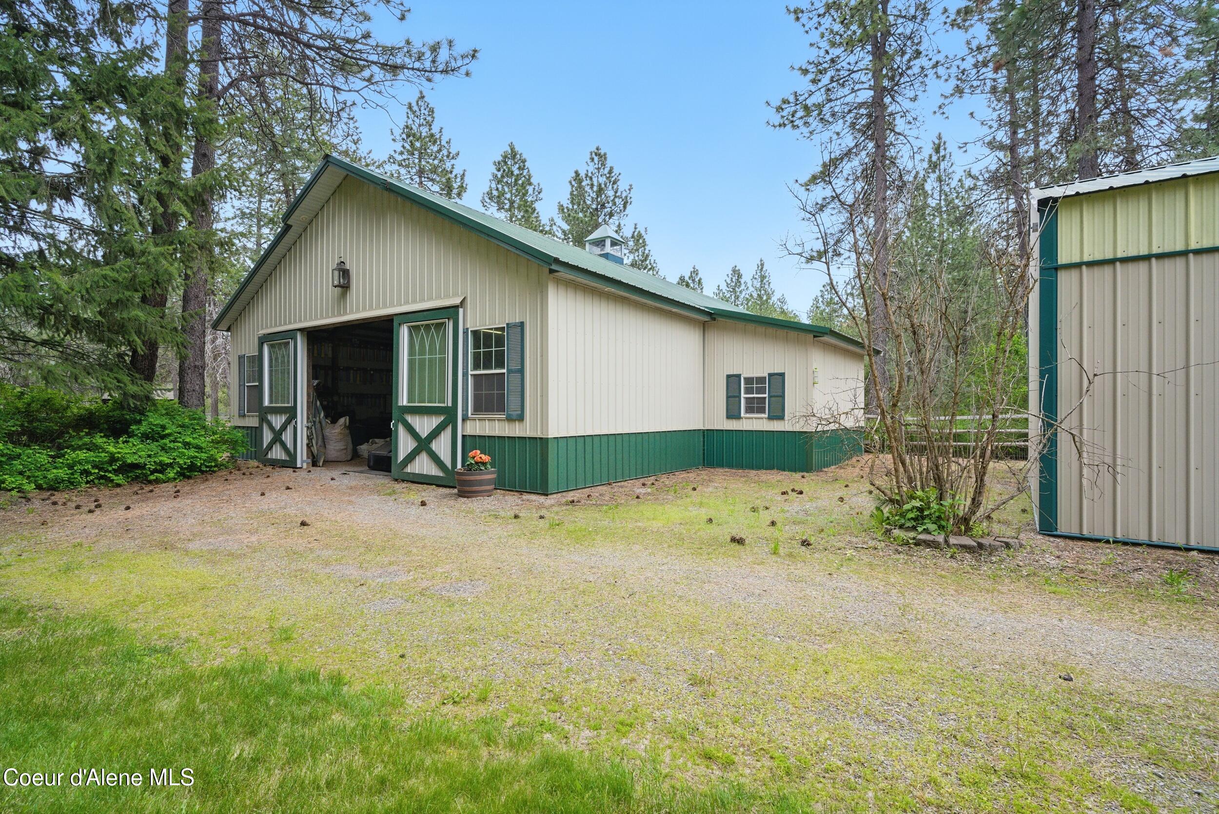 Athol, Idaho, 83801, United States, 6 Bedrooms Bedrooms, ,6 BathroomsBathrooms,Residential,For Sale,1975290