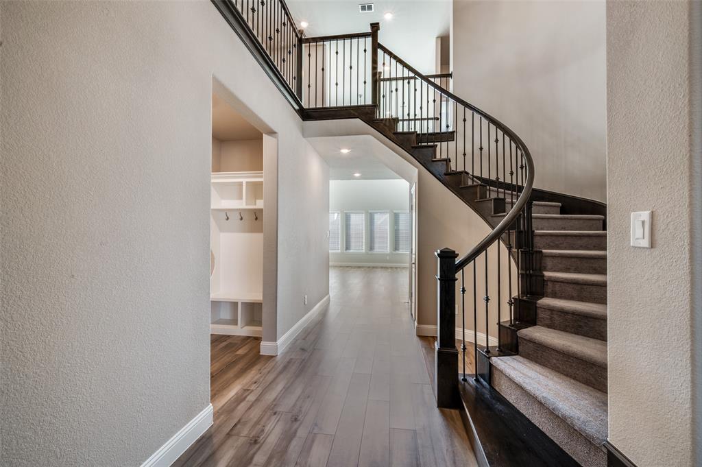 Little Elm, Texas, 75068, United States, 4 Bedrooms Bedrooms, ,3 BathroomsBathrooms,Residential,For Sale,1993876