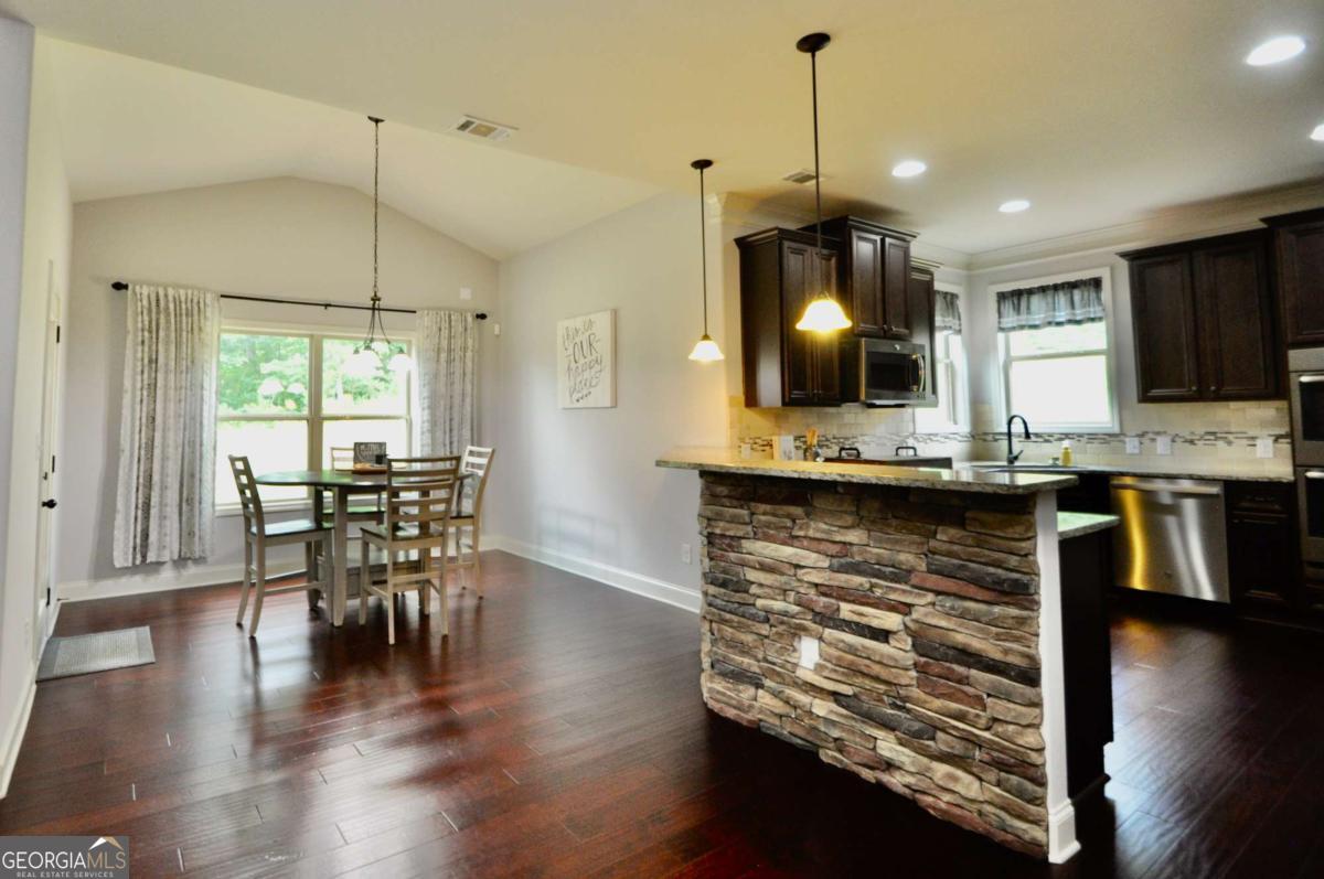 Monroe, Georgia, 30656, United States, 4 Bedrooms Bedrooms, ,3 BathroomsBathrooms,Residential,For Sale,1901856