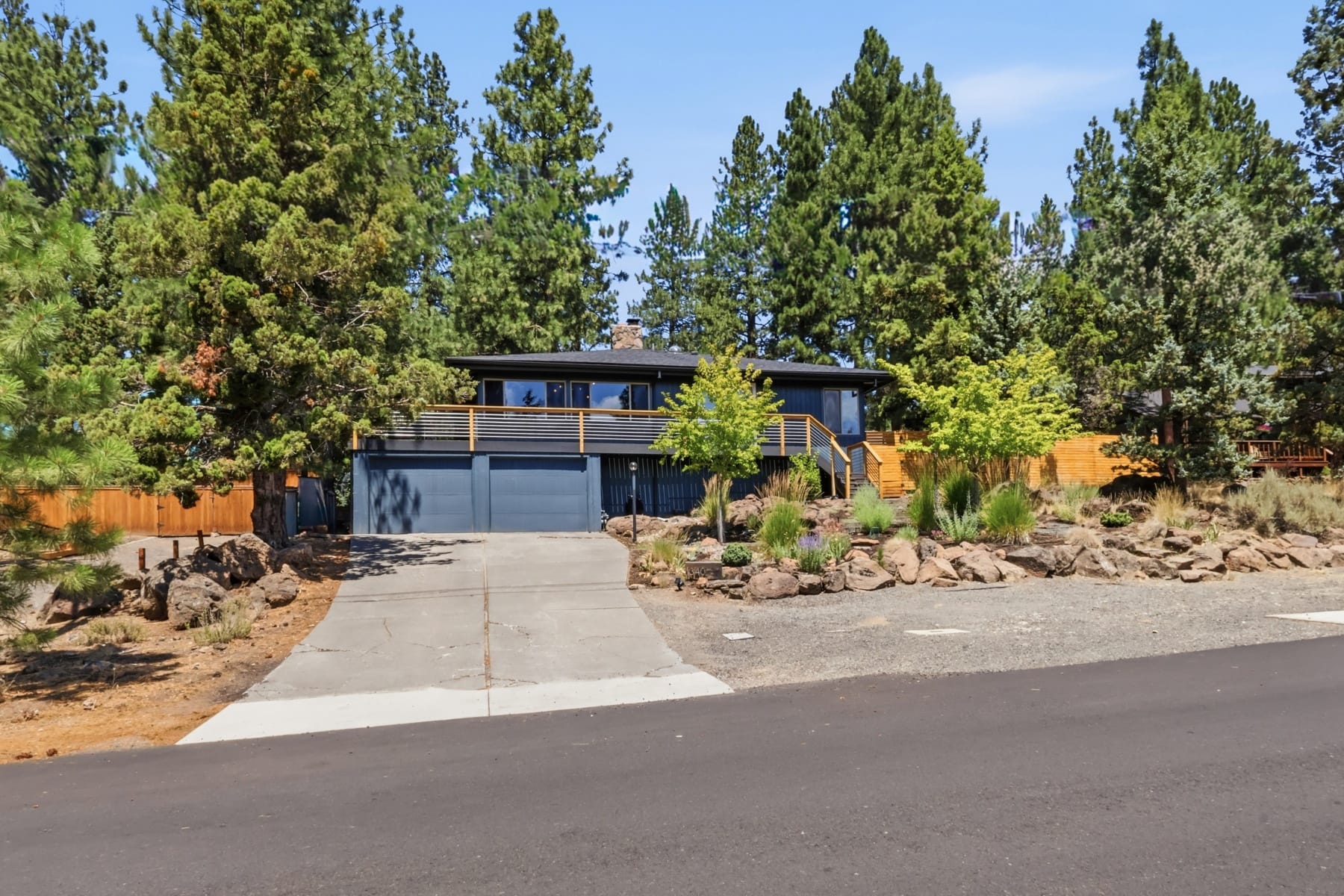  1340 NW Trenton Avenue Bend, OR 97703 - 物件實景