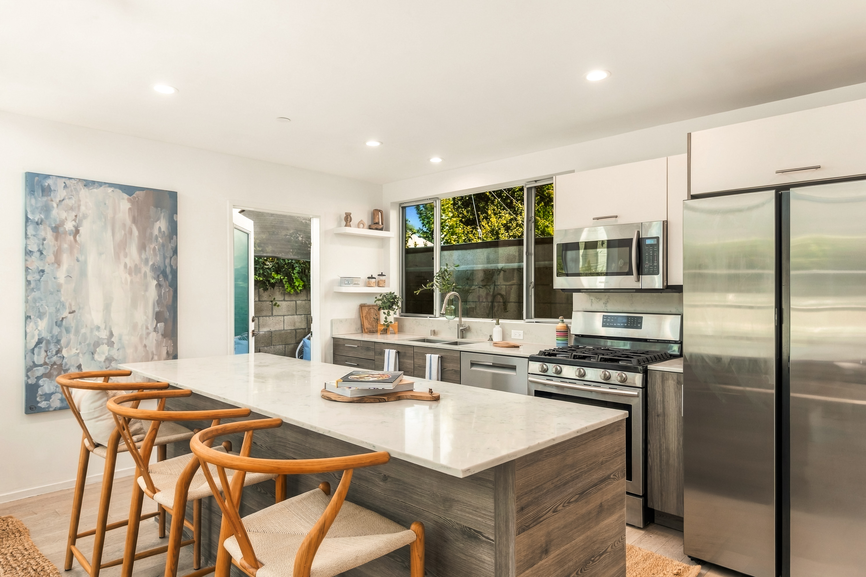  5411 West Wilshire Vista Lane, Los Angeles, CA 90019 - 物件實景