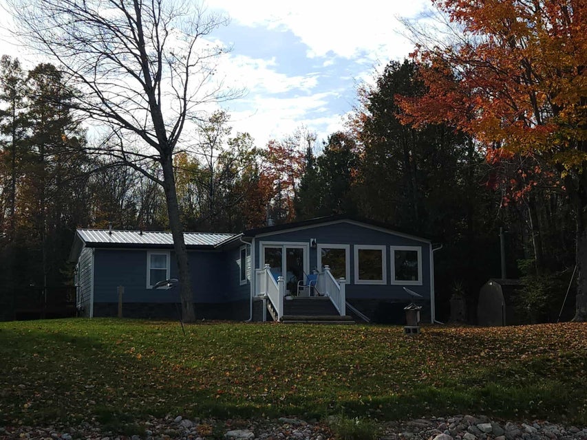 Sugar Island, Michigan, 49783, United States, 3 Bedrooms Bedrooms, ,1 BathroomBathrooms,Residential,For Sale,1980991