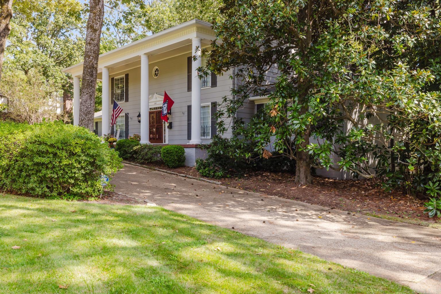 Little Rock, Arkansas, 72212, United States, 5 Bedrooms Bedrooms, ,5 BathroomsBathrooms,Residential,For Sale,1975952